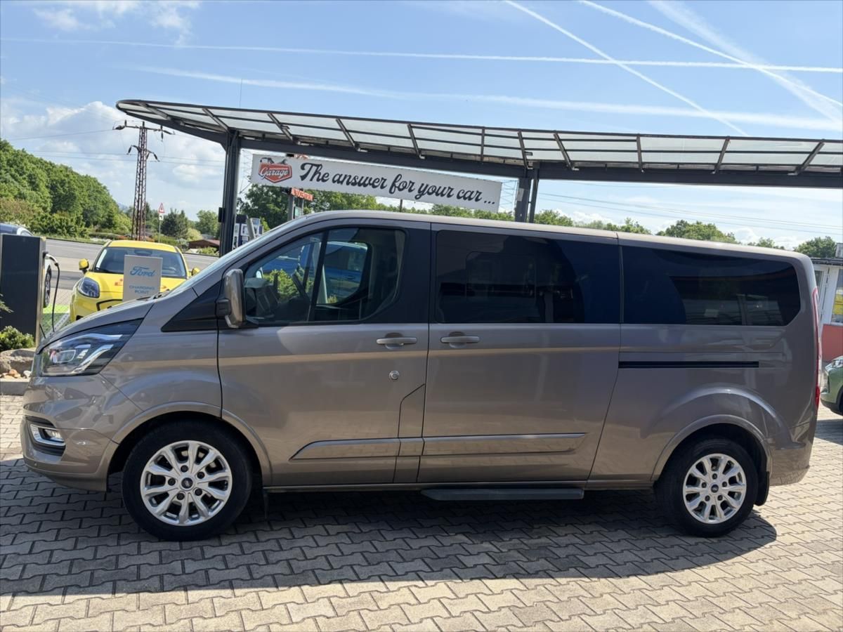 Ford Tourneo Custom, 2,0 EcoBlue  Titanium - fotka 6