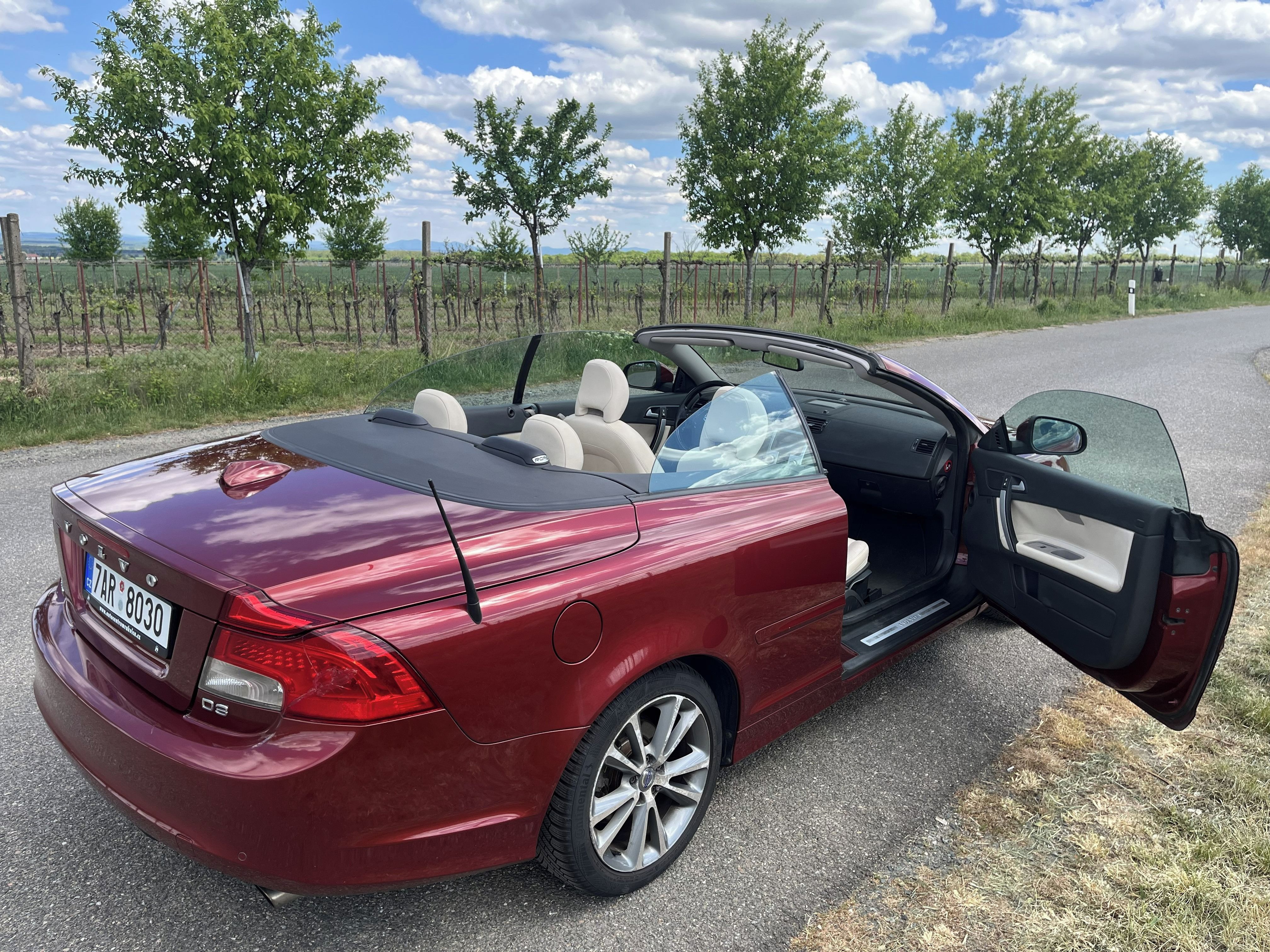Volvo C70 - fotka 6