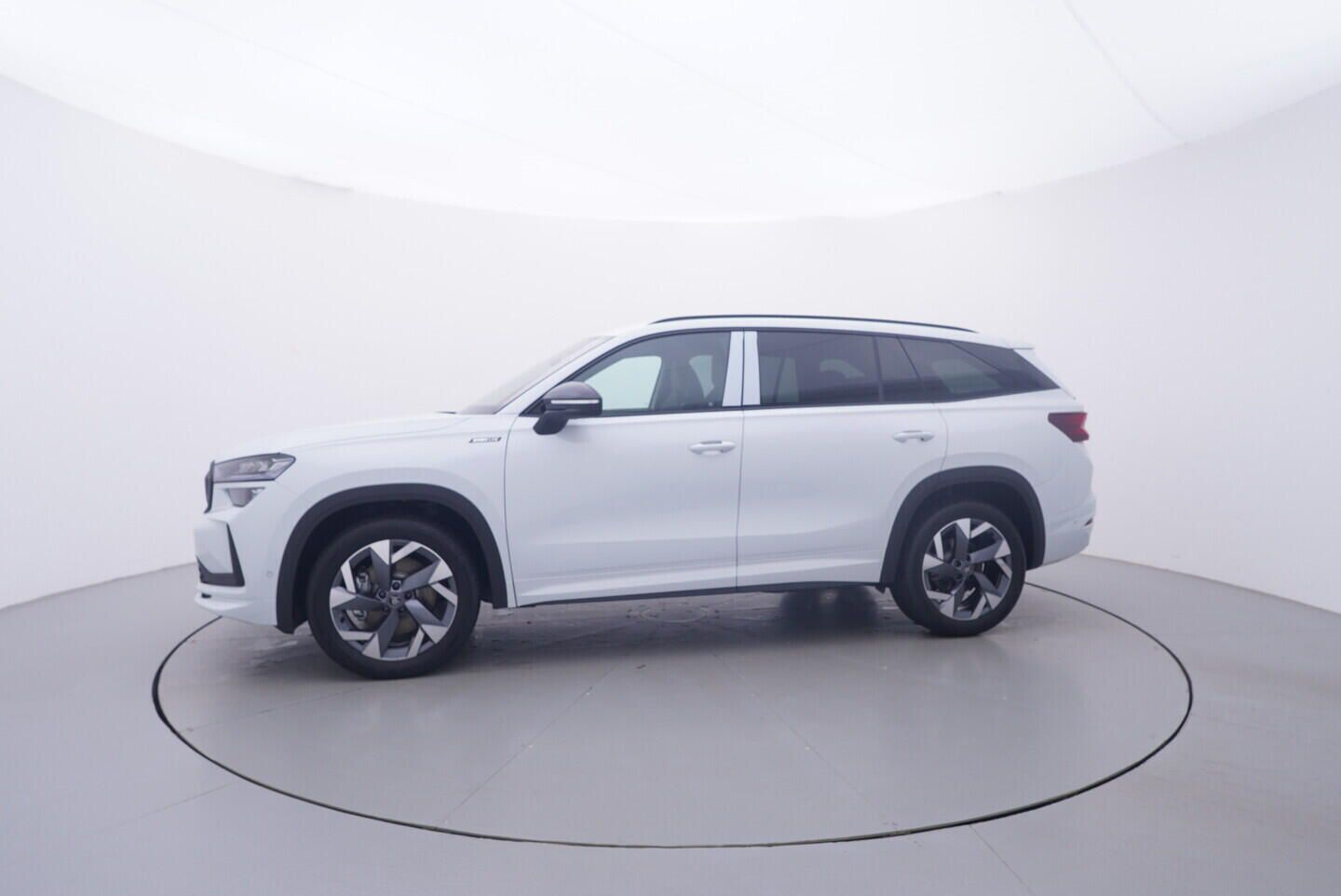 Škoda Kodiaq, Sportline 2.0 TDI 4x4 142 kW - fotka 2
