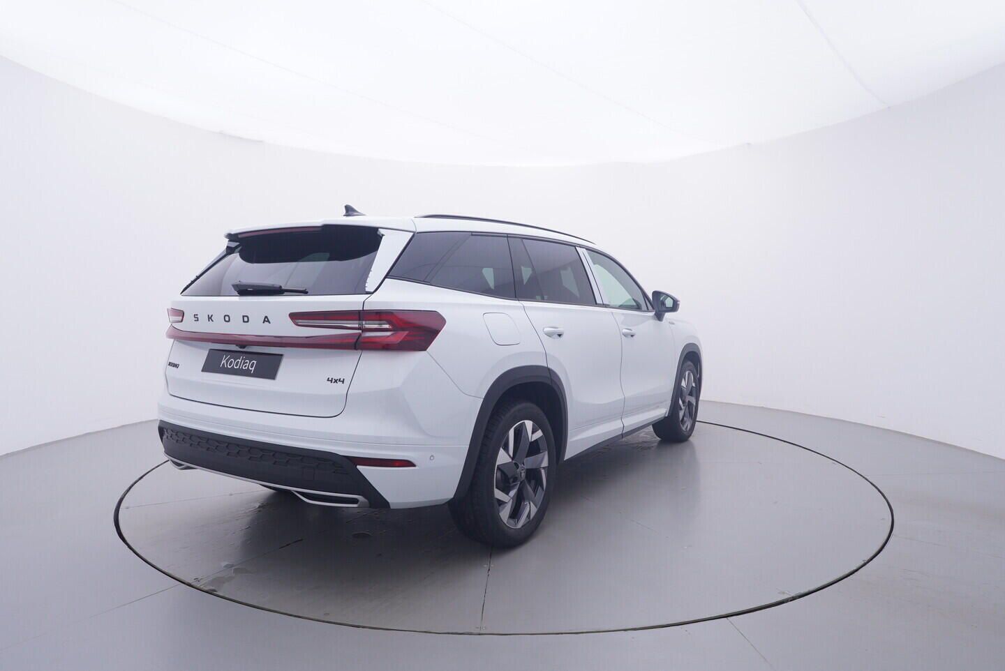 Škoda Kodiaq, Sportline 2.0 TDI 4x4 142 kW - fotka 5