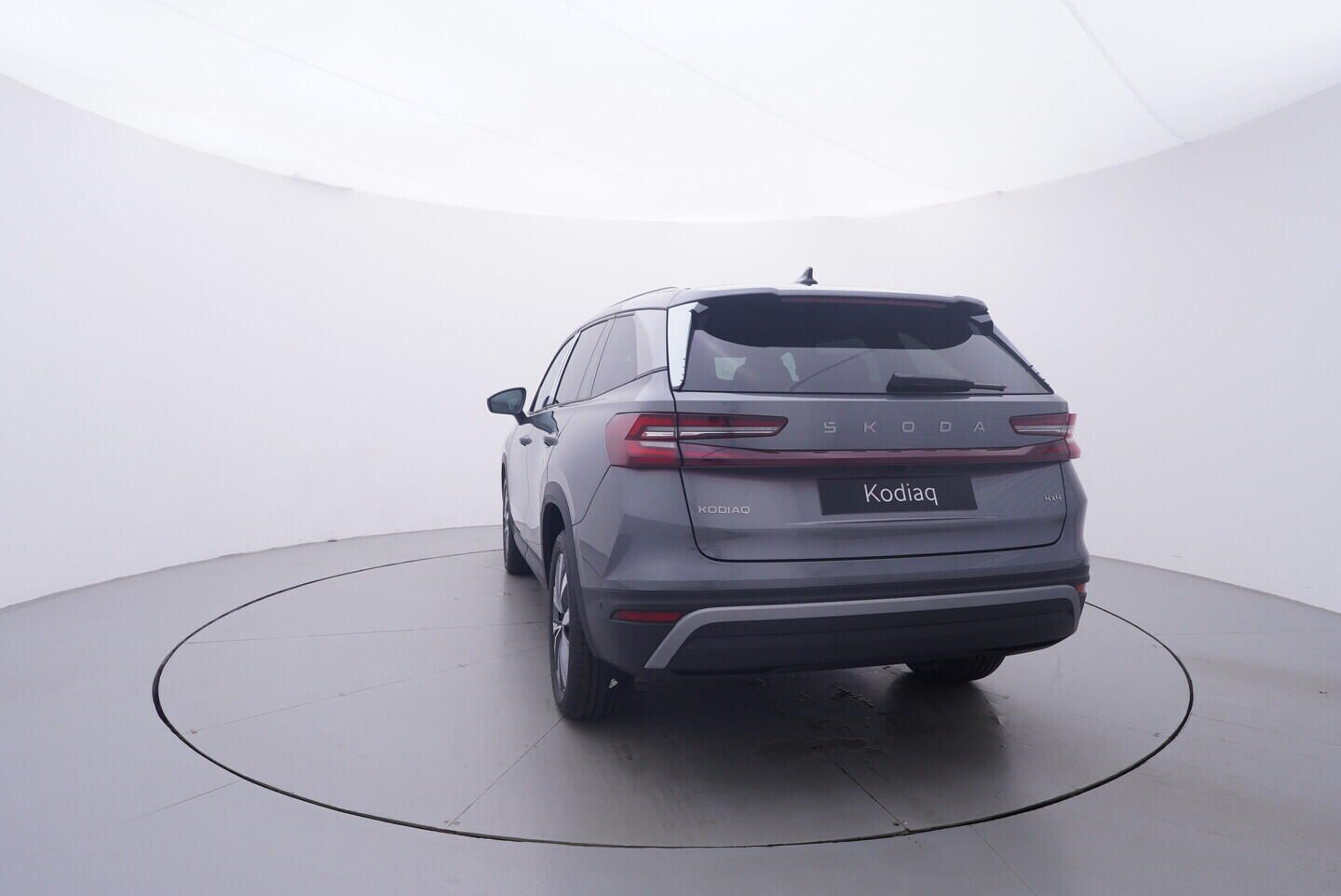Škoda Kodiaq, Selection 2.0 TDI 4x4 142 kW - fotka 4