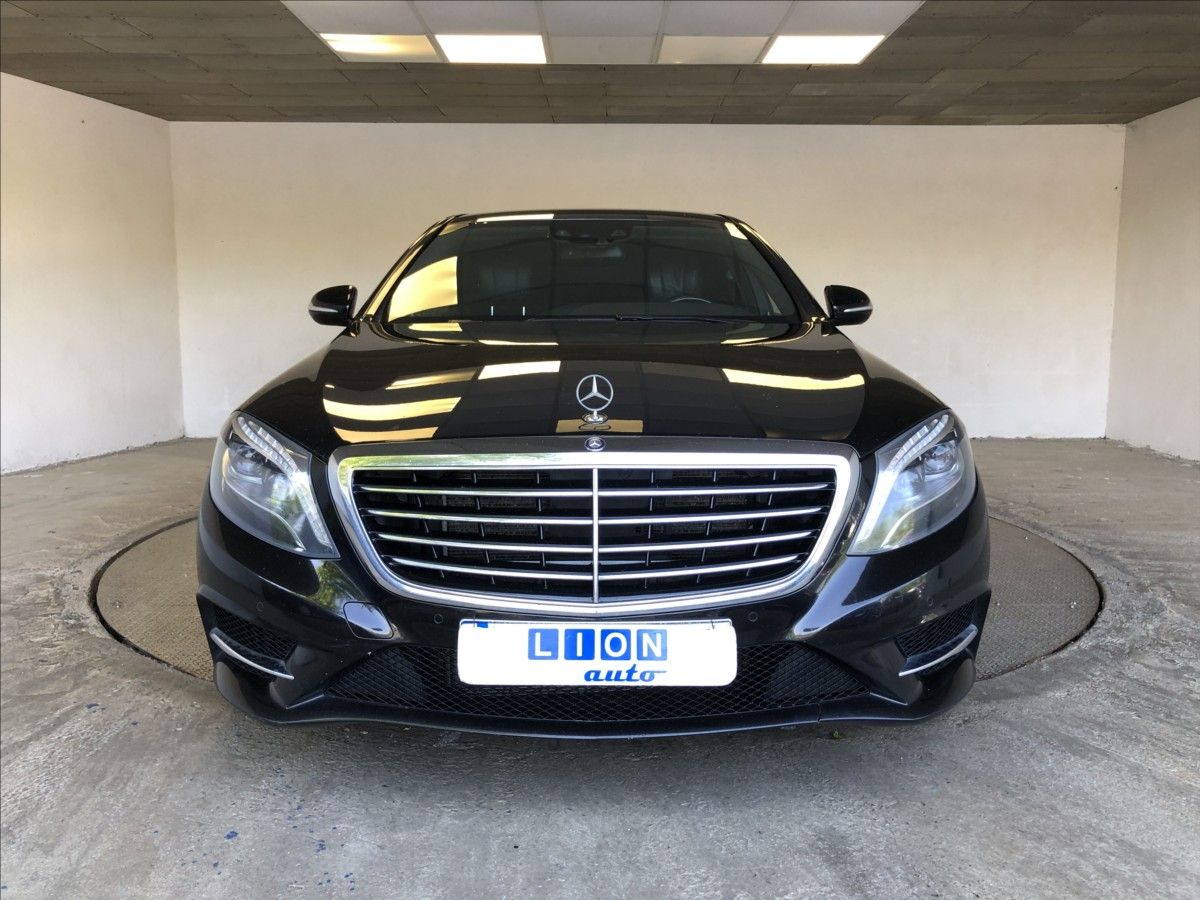 Mercedes-Benz Třídy S, 3,0 V6 - fotka 2