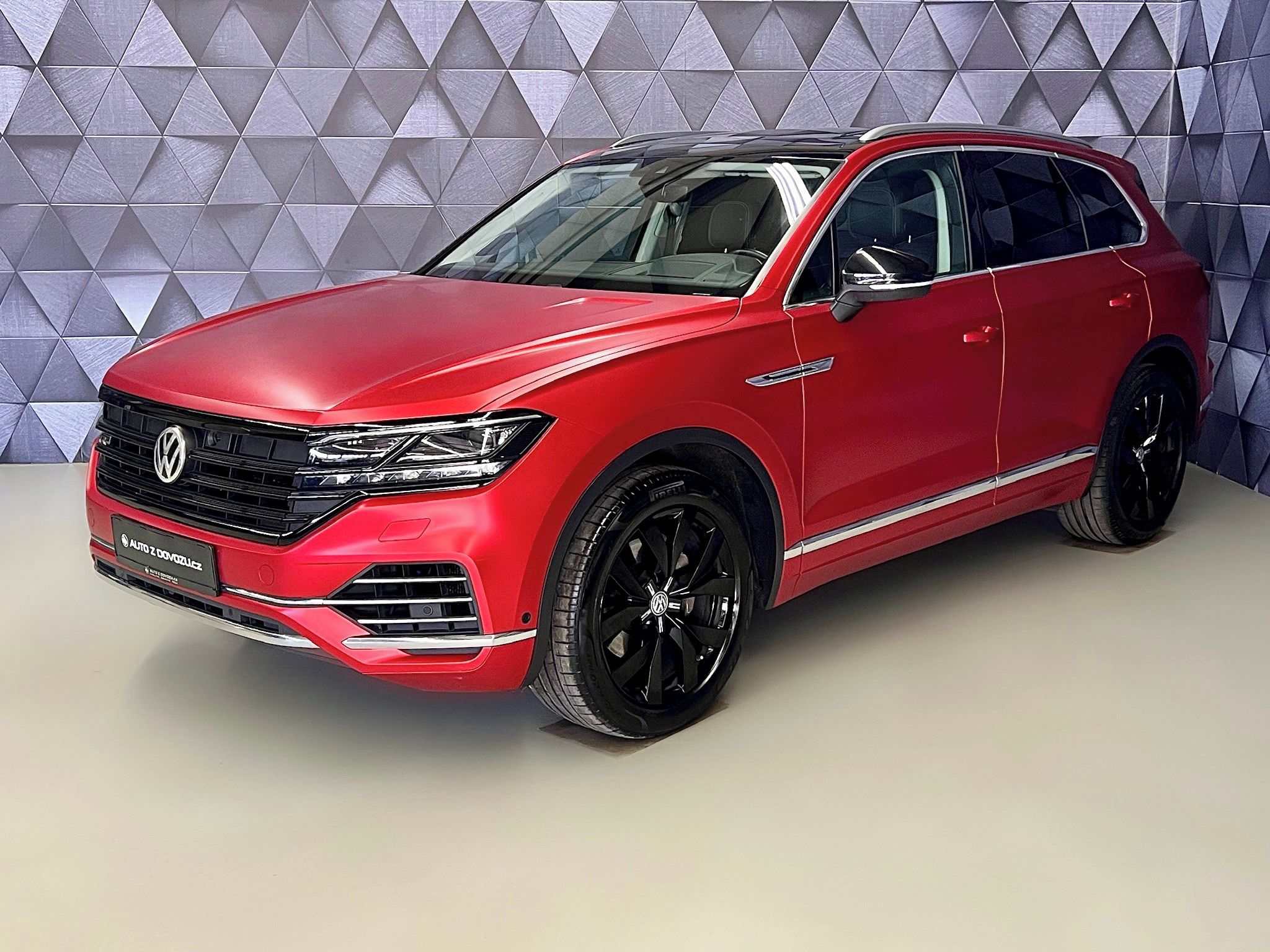 Volkswagen Touareg, 3.0TDI 4MOTION R-LINE, MASÁŽE,