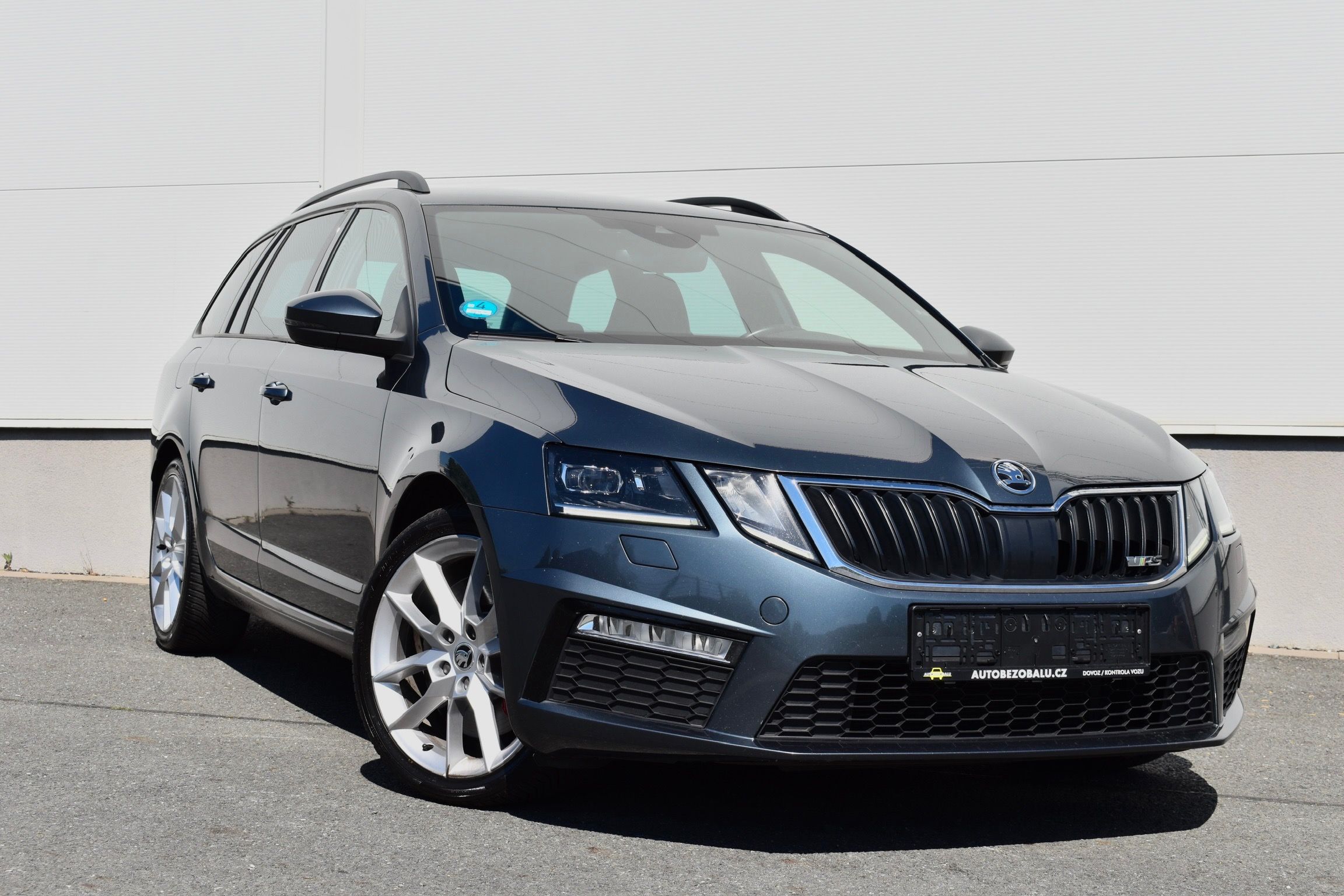 Škoda Octavia, RS/2.0TSI/2018/169KW/CANTON - fotka 3