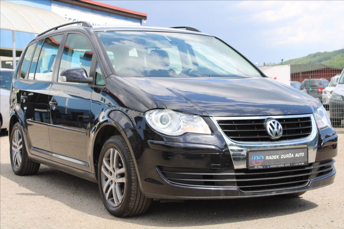 Volkswagen Touran, 1,9 TDI  KLIMATIZACE,TEMPOMAT - fotka 3