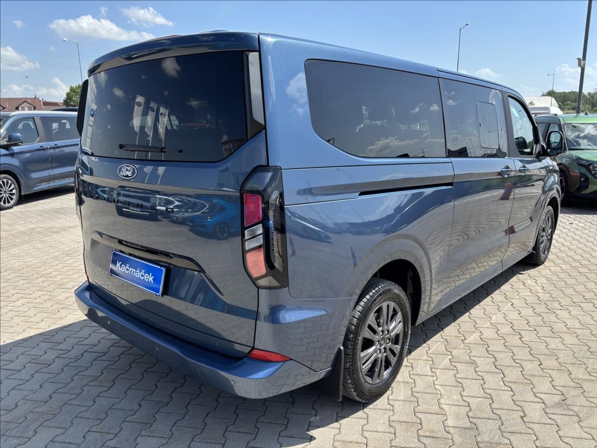 Ford Tourneo Custom, 2,0 EcoBlue 125kW Titanium L2 - fotka 5