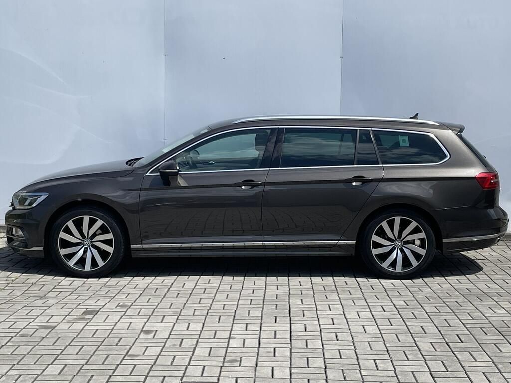 Volkswagen Passat, 2.0 TDI 110 kW - fotka 3