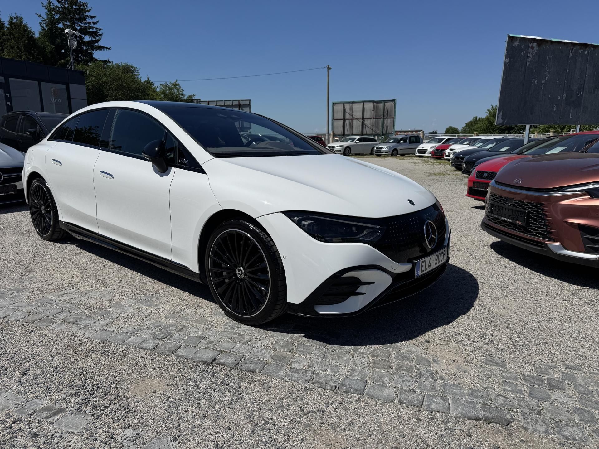 Mercedes-Benz EQE, 500 4-Matic AMG 1.Majitel - fotka 2
