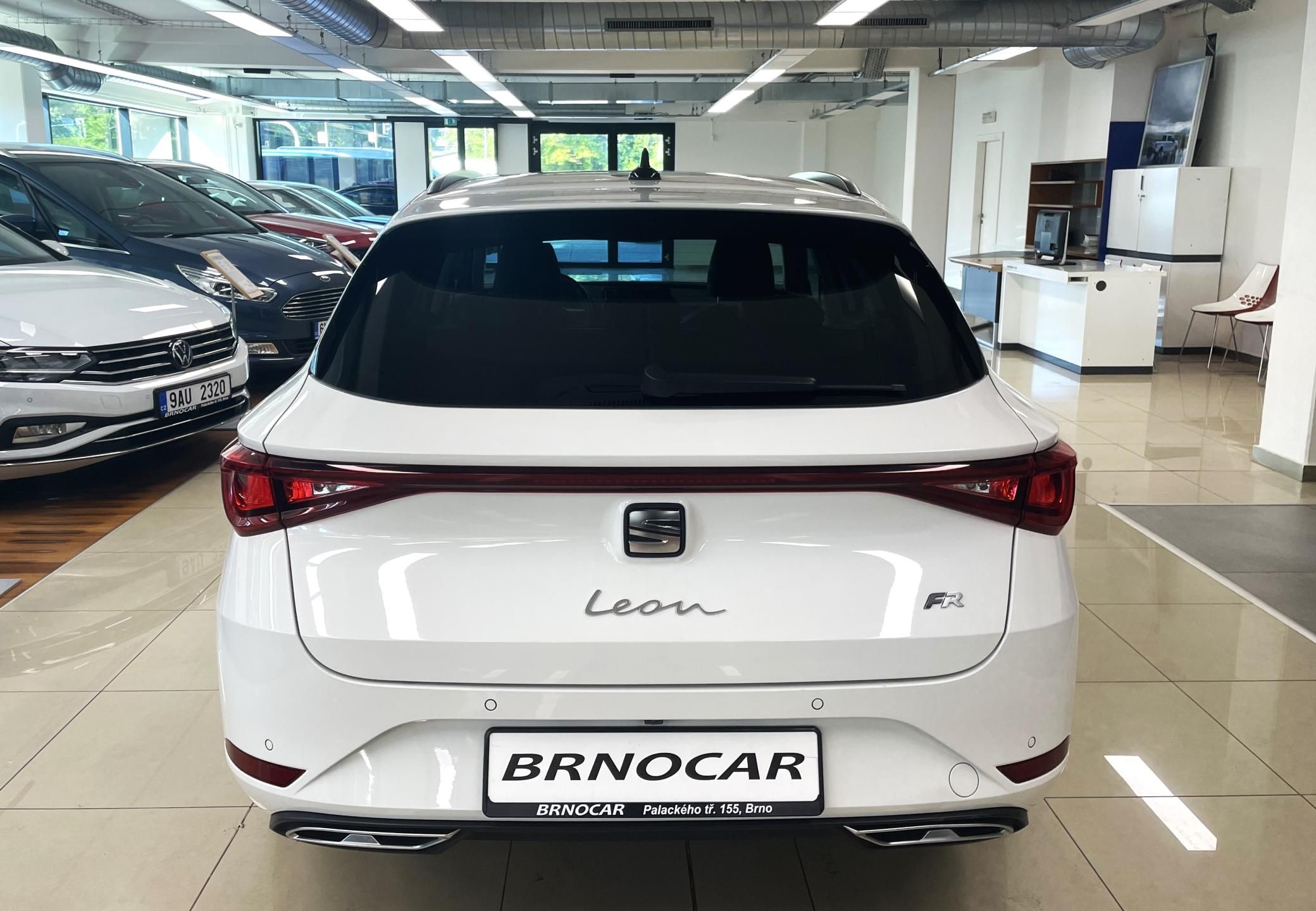Seat Leon, 2.0TDI 110 kW, FR, DSG, ST, ČR - fotka 5