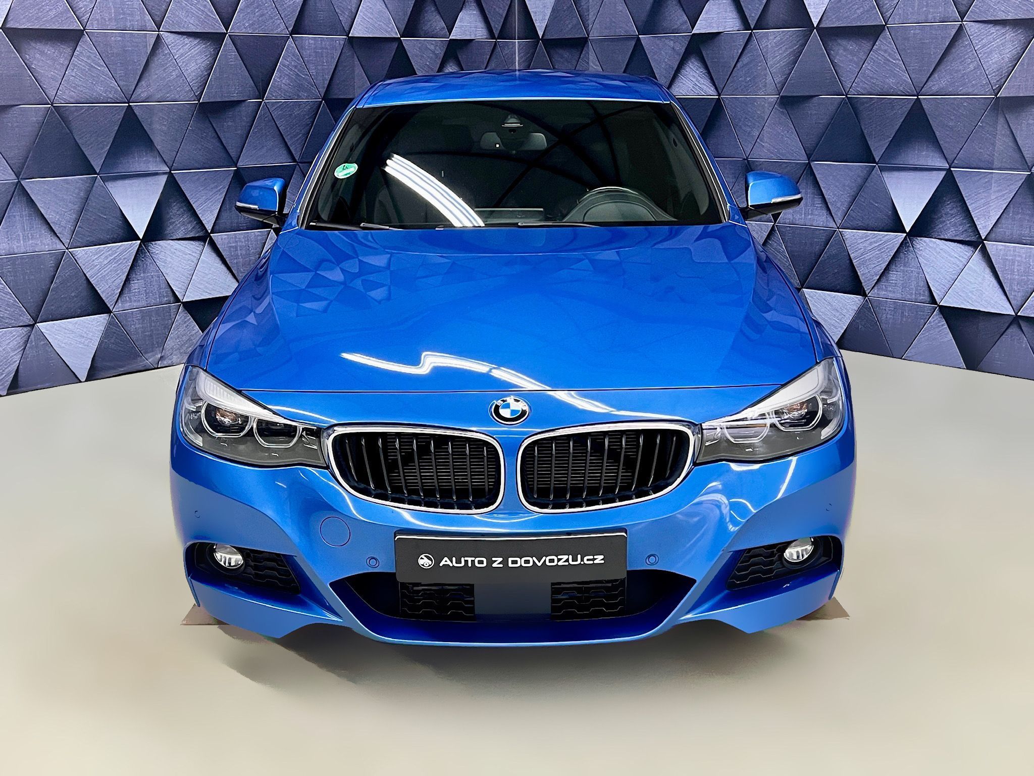 BMW Řada 3, 320d GT xDrive M-PAKET - fotka 3