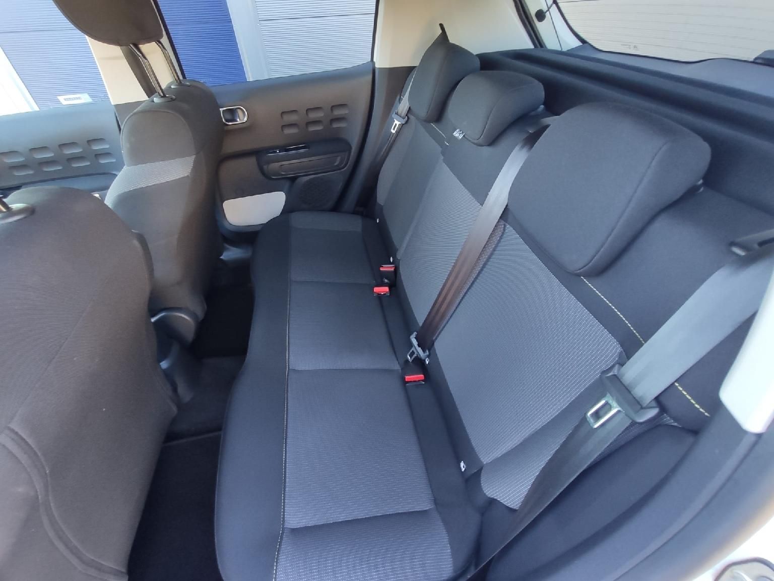 Citroën C3, SHINE 1.2 82k první majitel - fotka 5