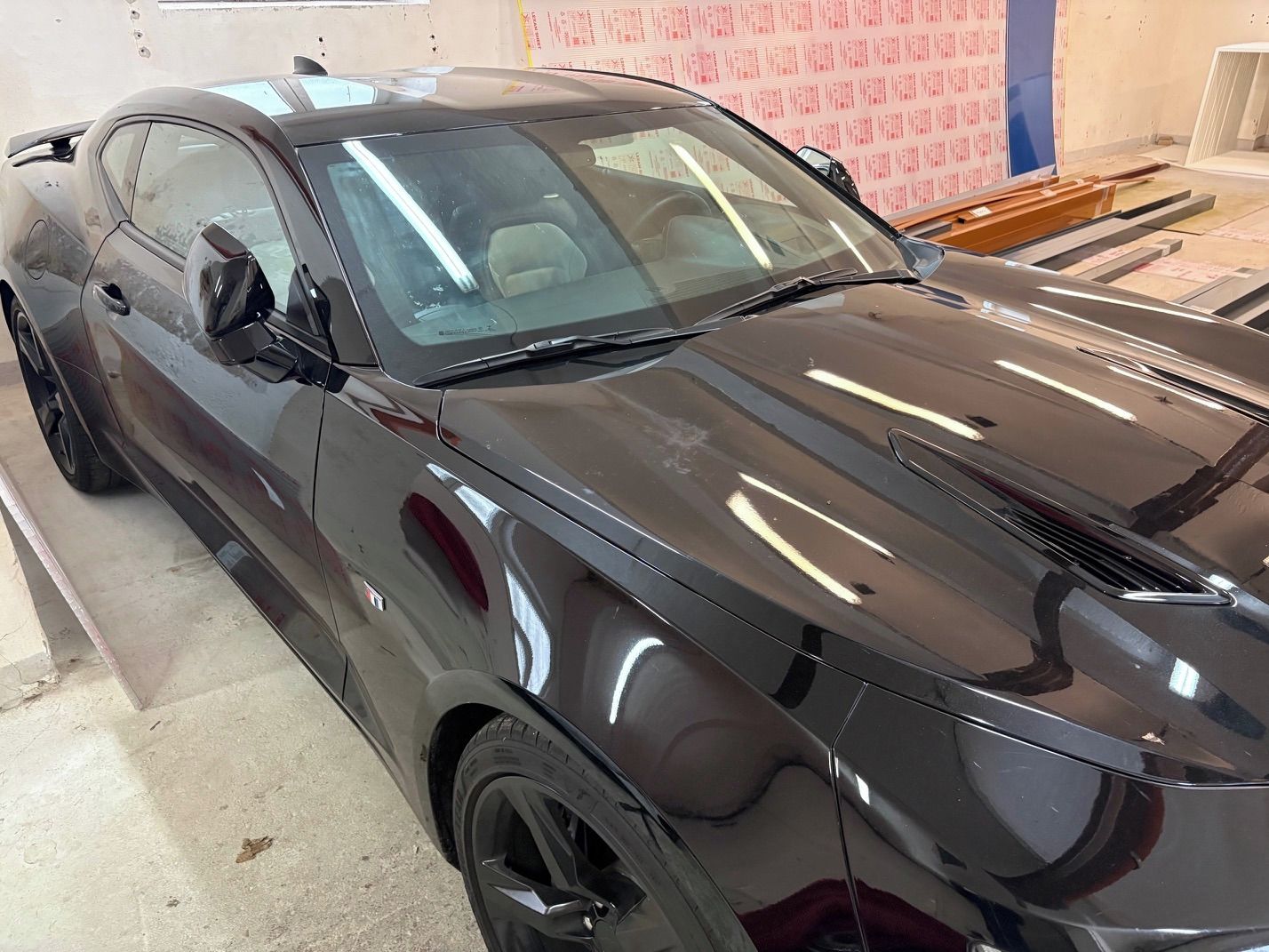 Chevrolet Camaro, CAMARO 6,2 jako nové - fotka 4