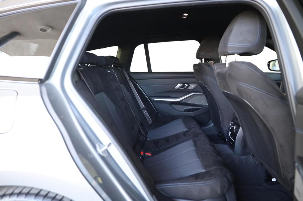 BMW Řada 3, 330d xDrive Touring - fotka 6