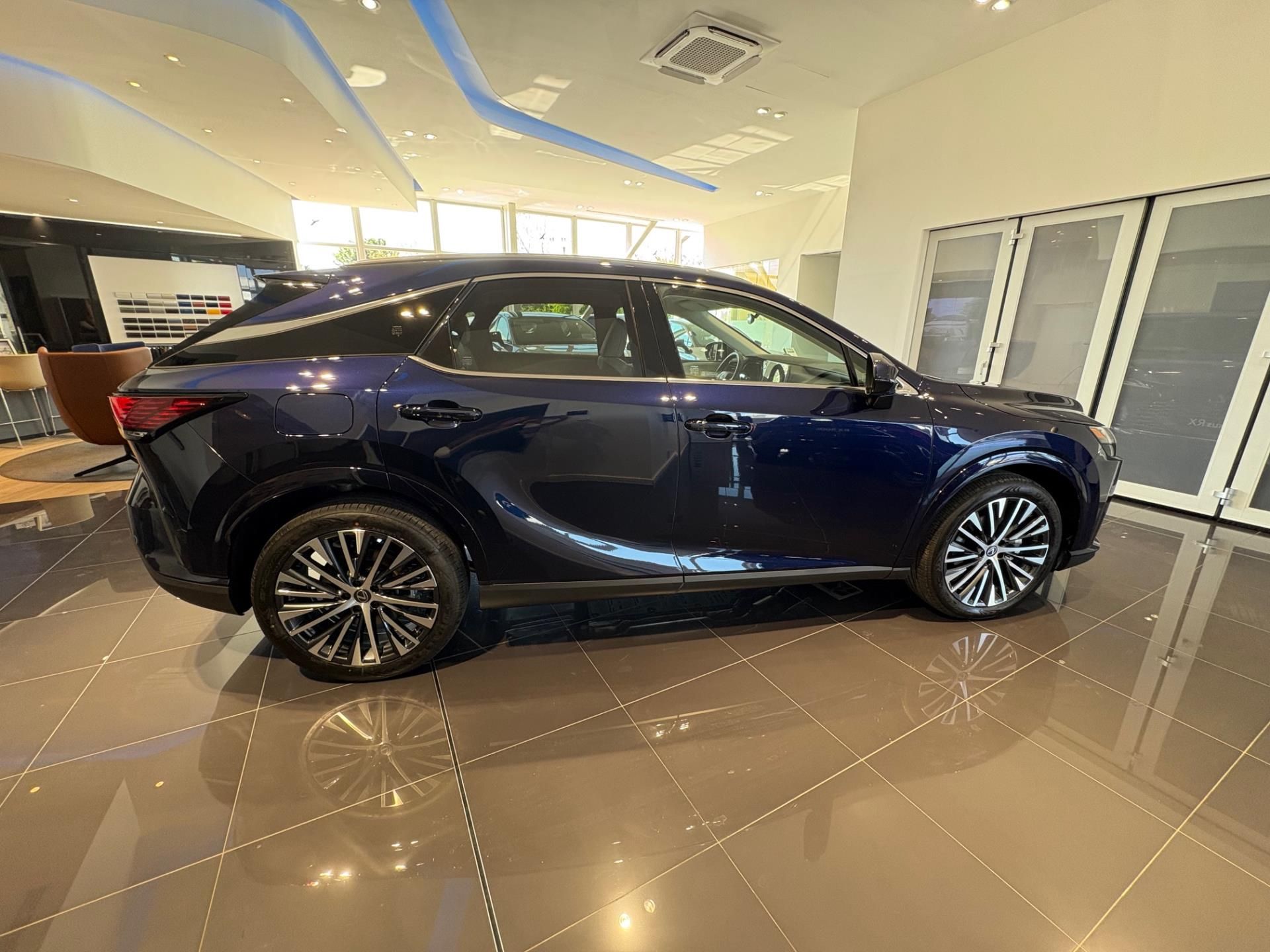 Lexus RX 450h+, EXECUTIVE PLUS - fotka 4