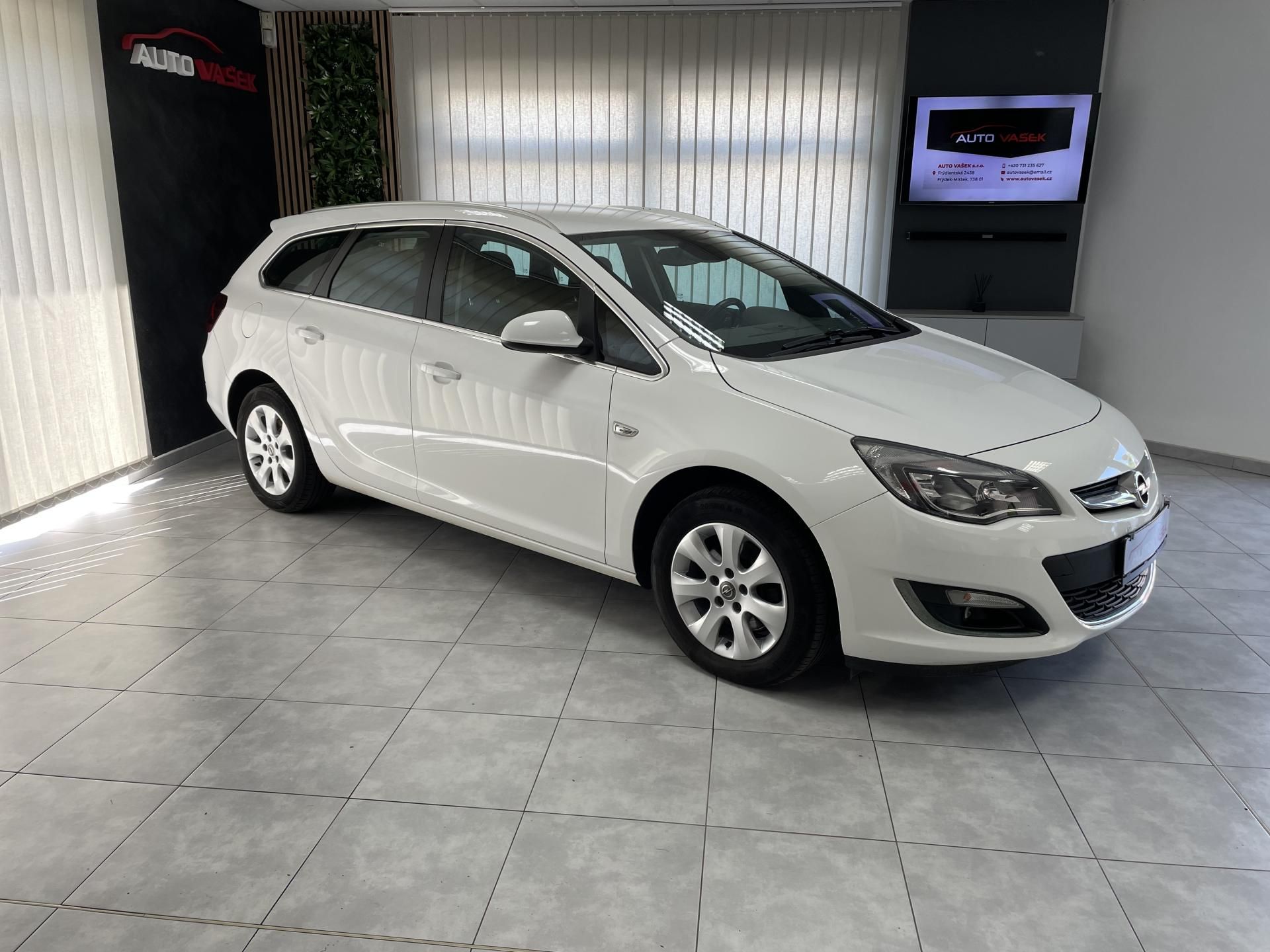Opel Astra, 1.6 CDTi ČR 1.MAJ.DIGIAC - fotka 2