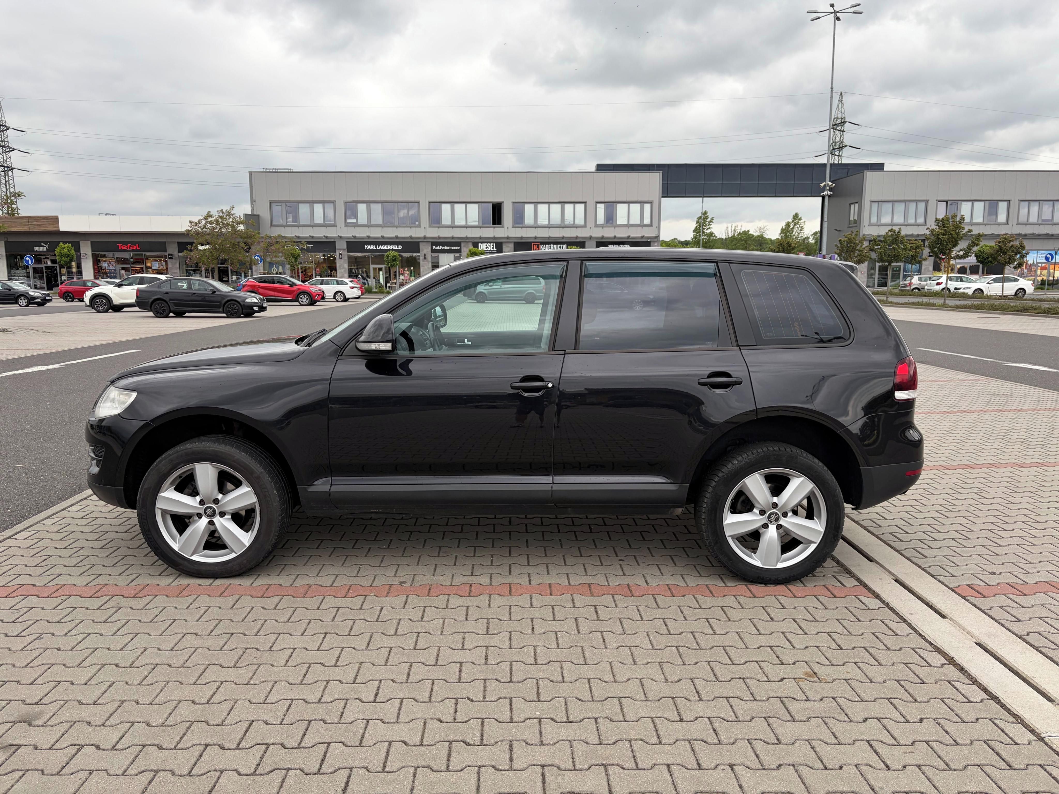Volkswagen Touareg, 2.5 TDi 128kw 4x4 - fotka 6