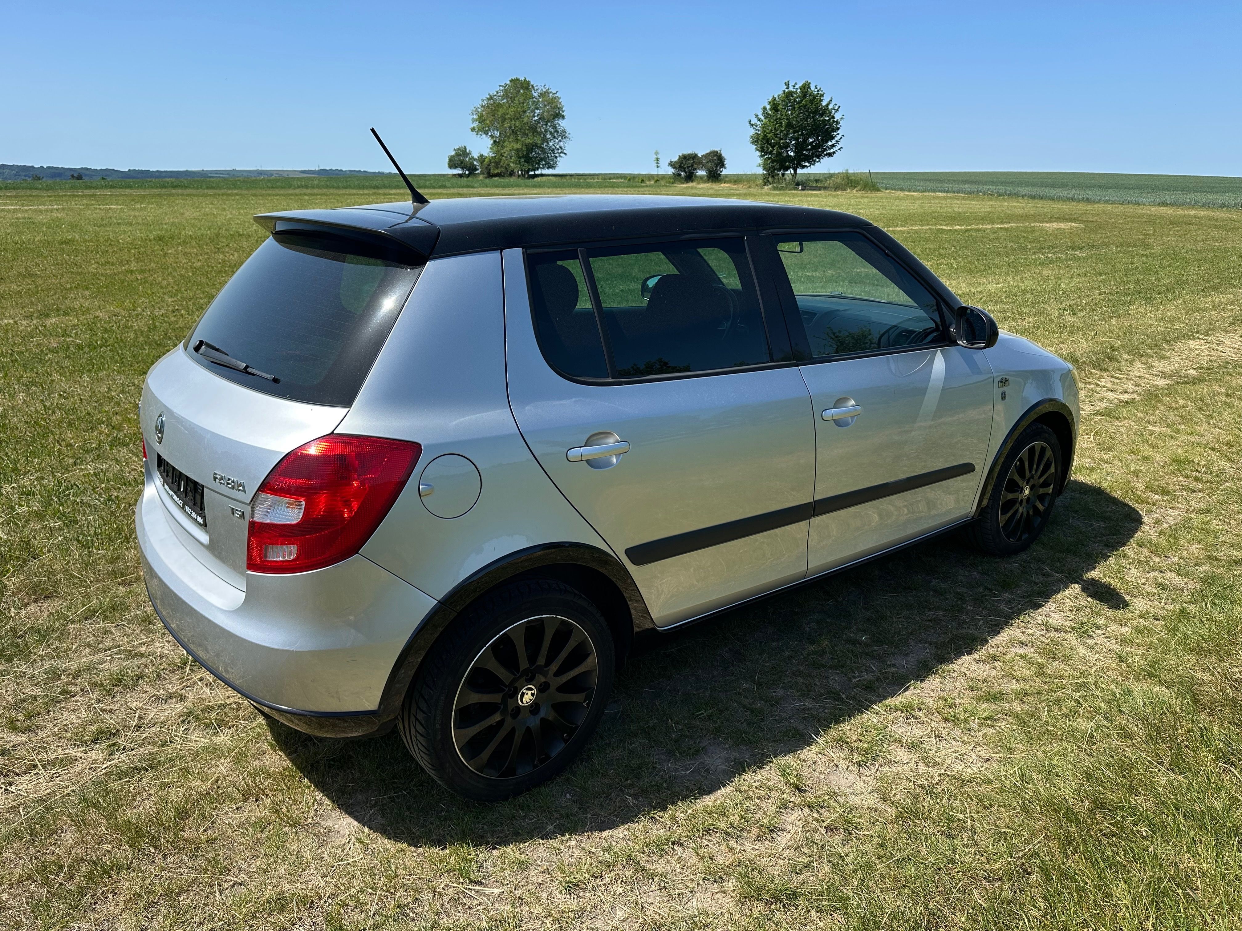 Škoda Fabia, 1.2TSI-77KW-MONTE CARLO - fotka 6