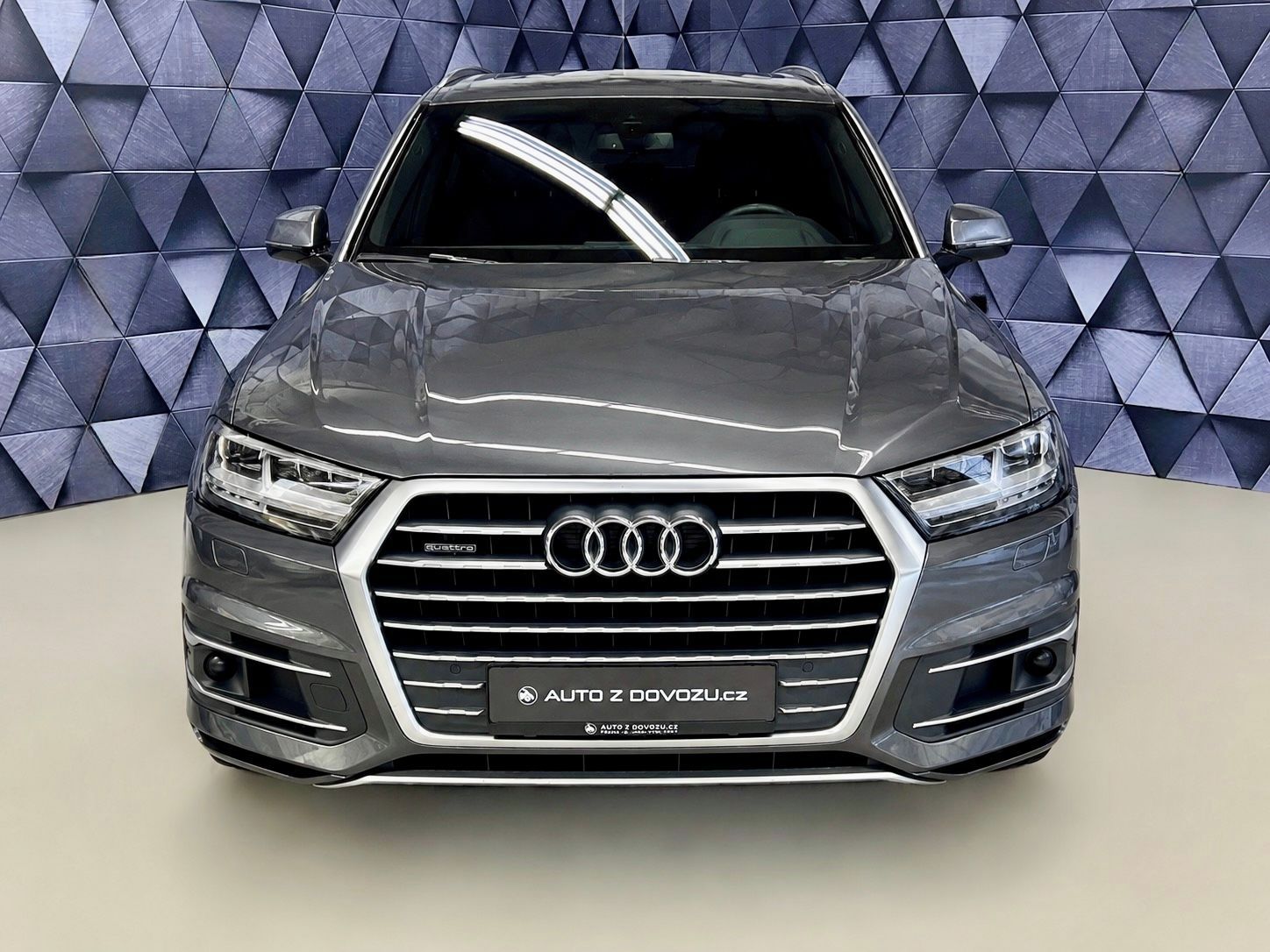 Audi Q7, 3.0TDI 200KW QUATTRO S-LINE - fotka 3