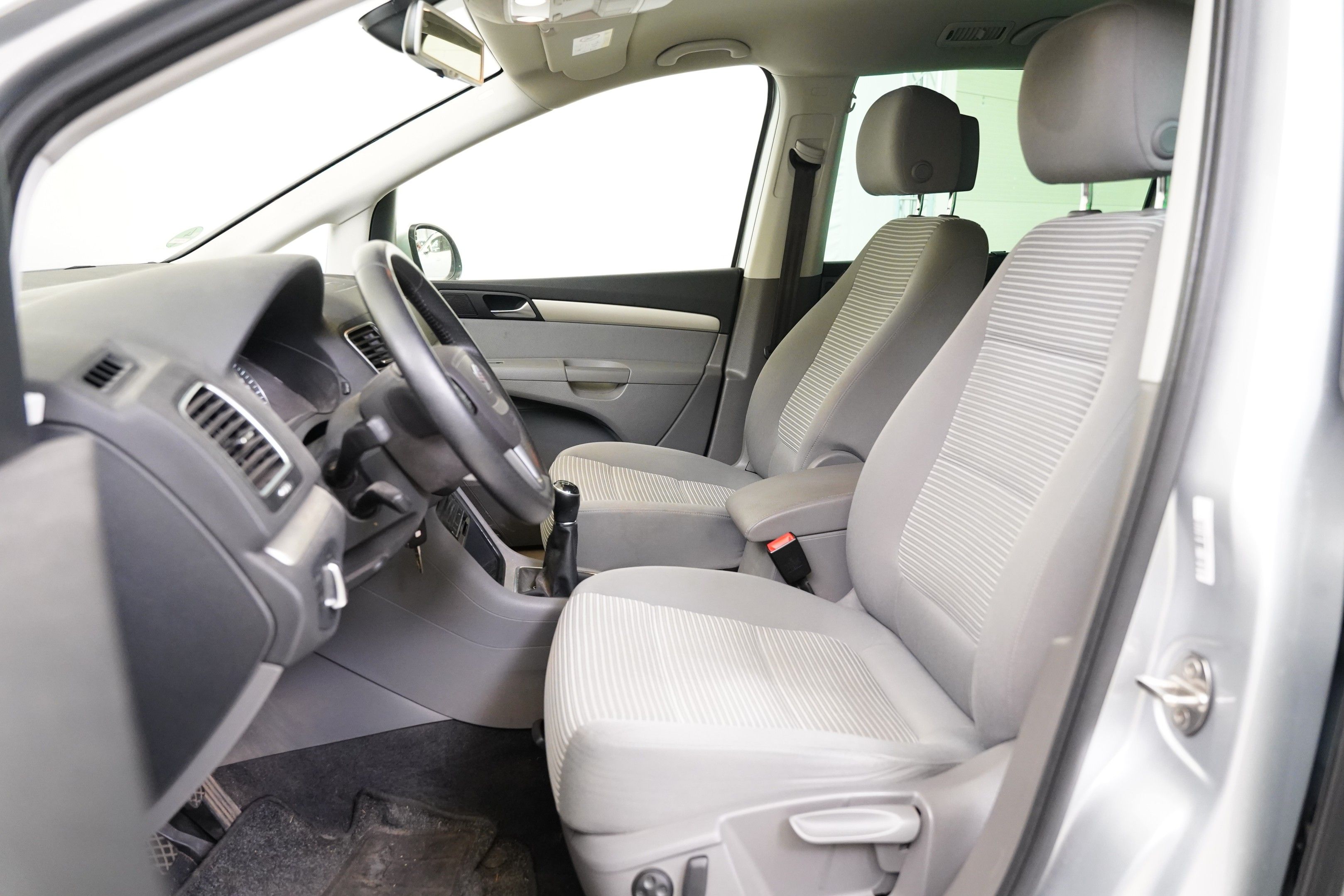 Seat Alhambra, 2.0 TDI 103 kW Style - fotka 5