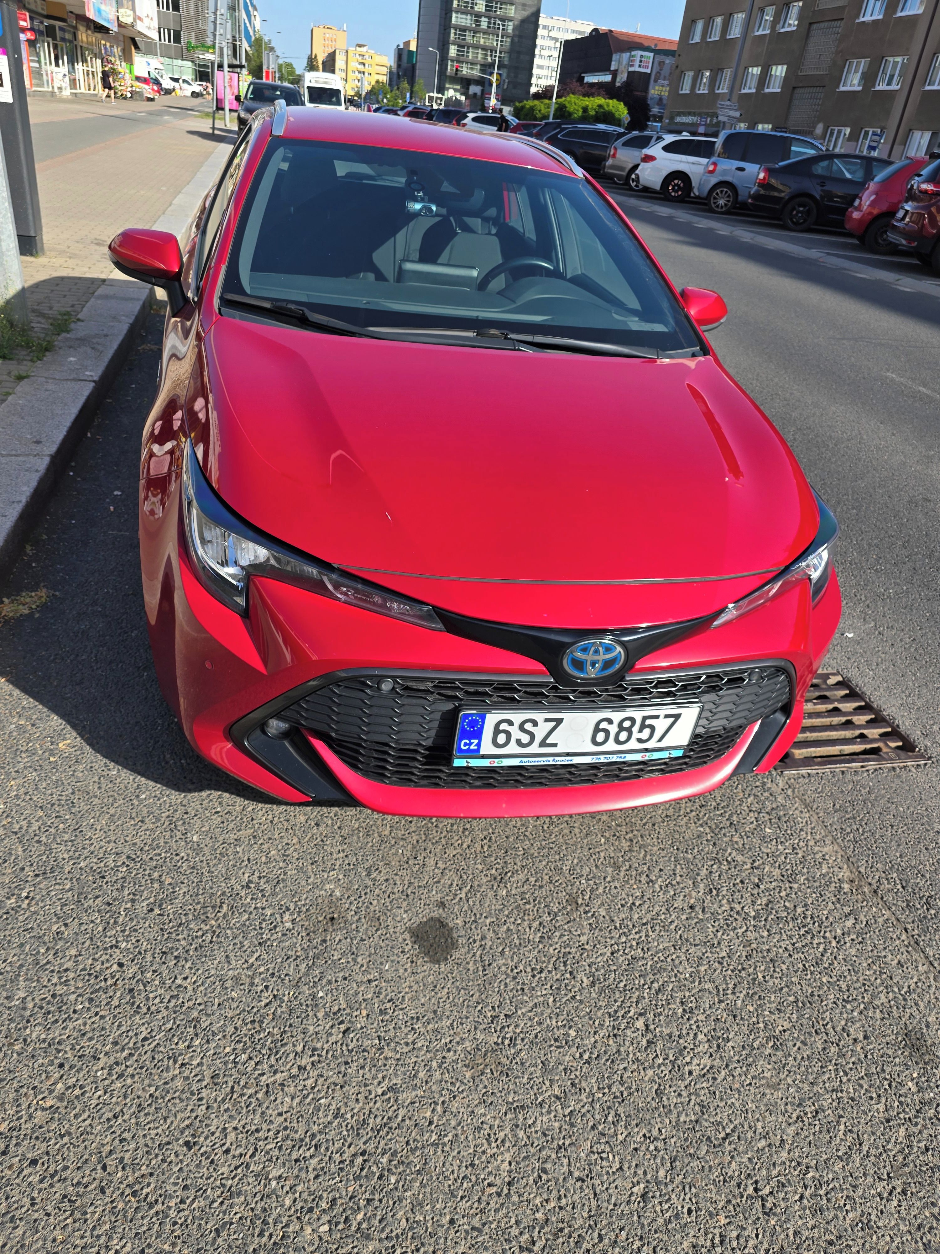 Toyota Corolla, 1.8 benzín hybrid