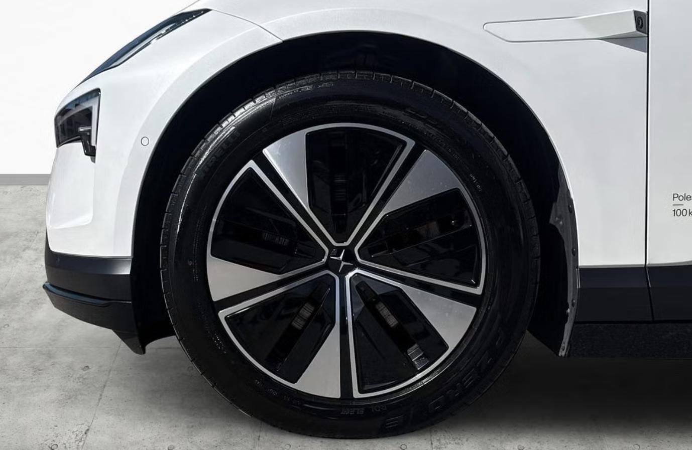 Polestar 4, LR AWD Plus Pilot 360kam Pano. - fotka 6