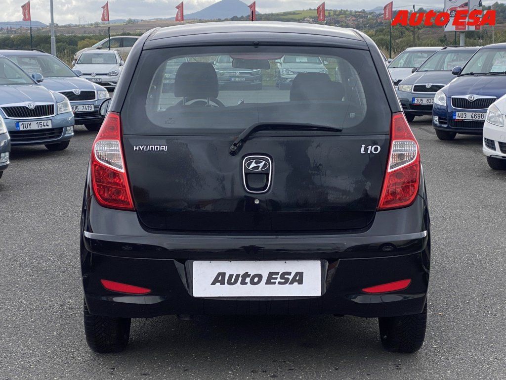 Hyundai i10, 1.1i,Klima - fotka 5