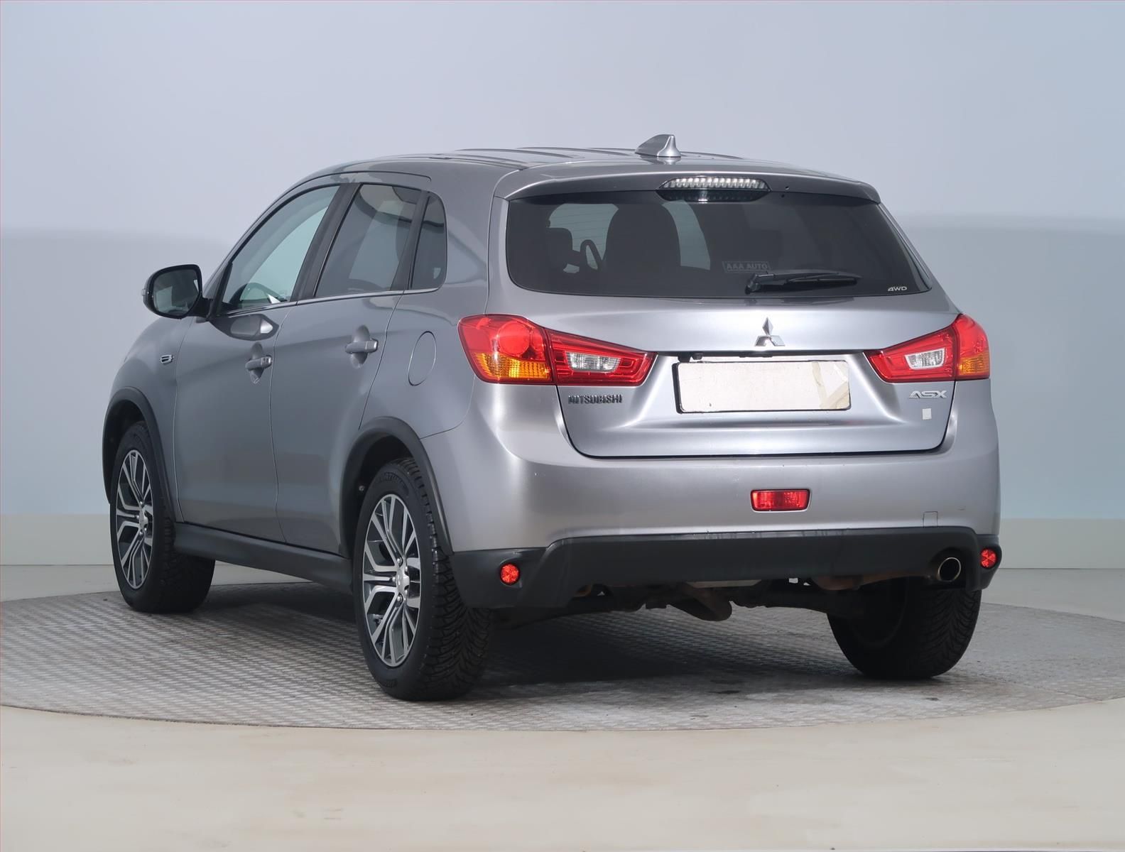 Mitsubishi ASX, 2.2 DI-D, 4X4, Automat - fotka 4