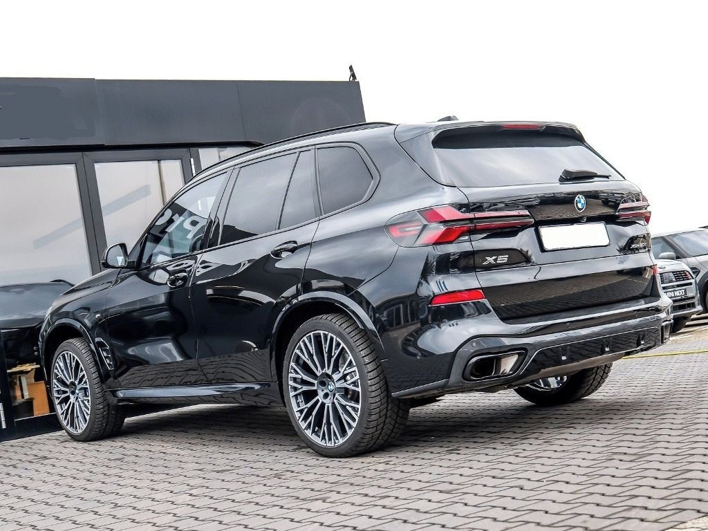 BMW X5, X5 xDrive30d M Sport HUD PANO - fotka 4