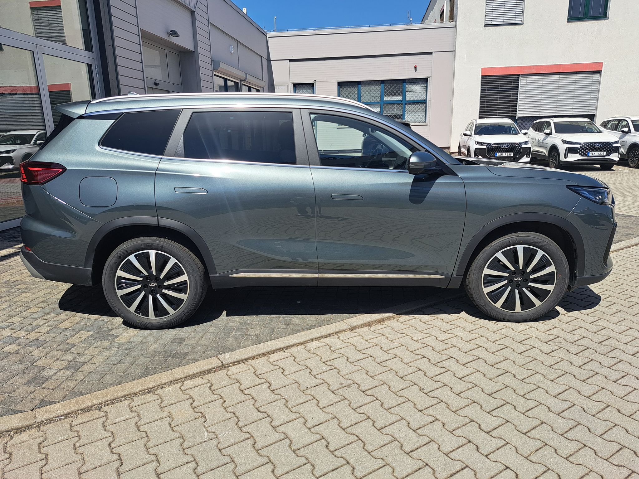 Chery Tiggo 8 PHEV, UNIQUE - fotka 4