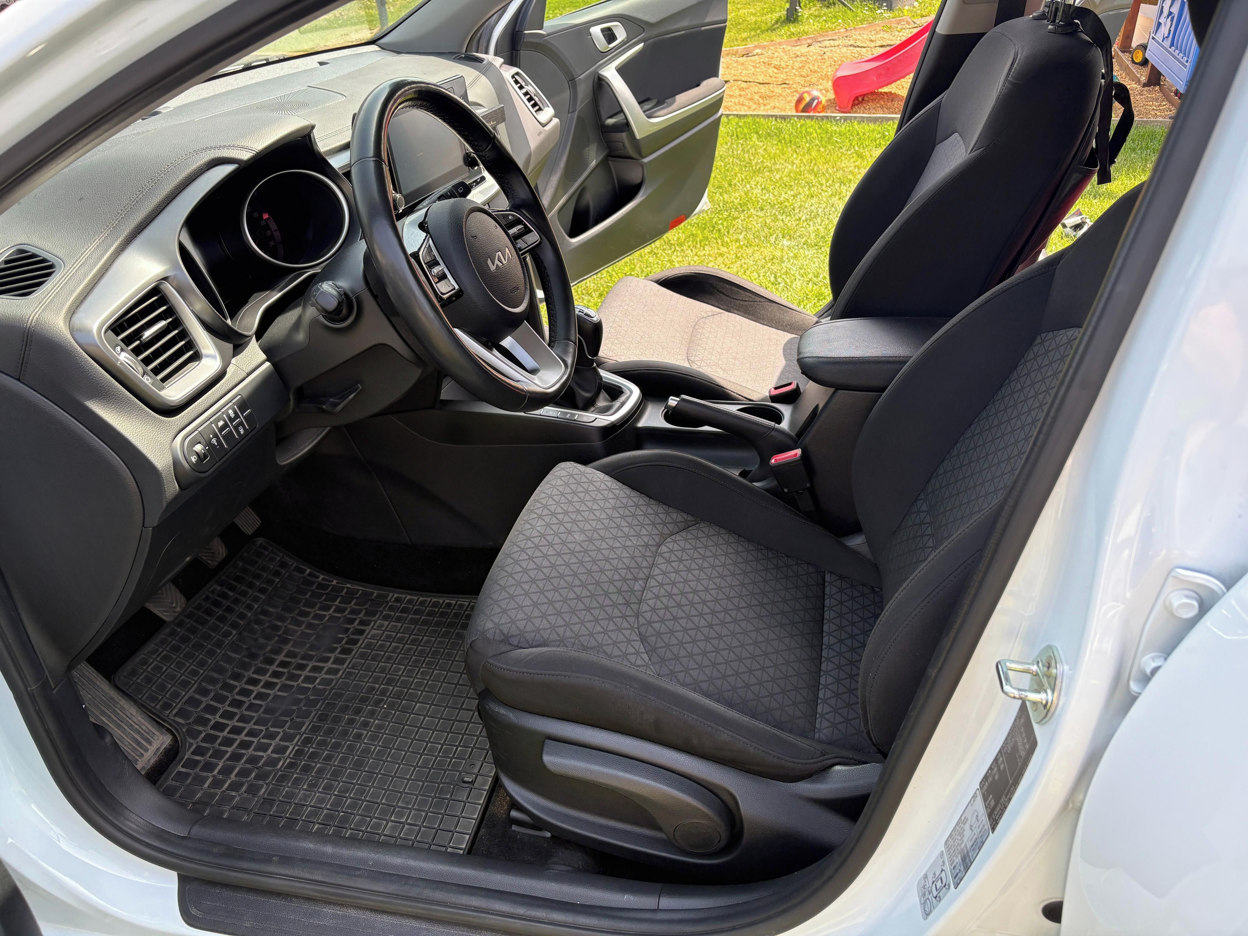Kia Cee´d - fotka 6