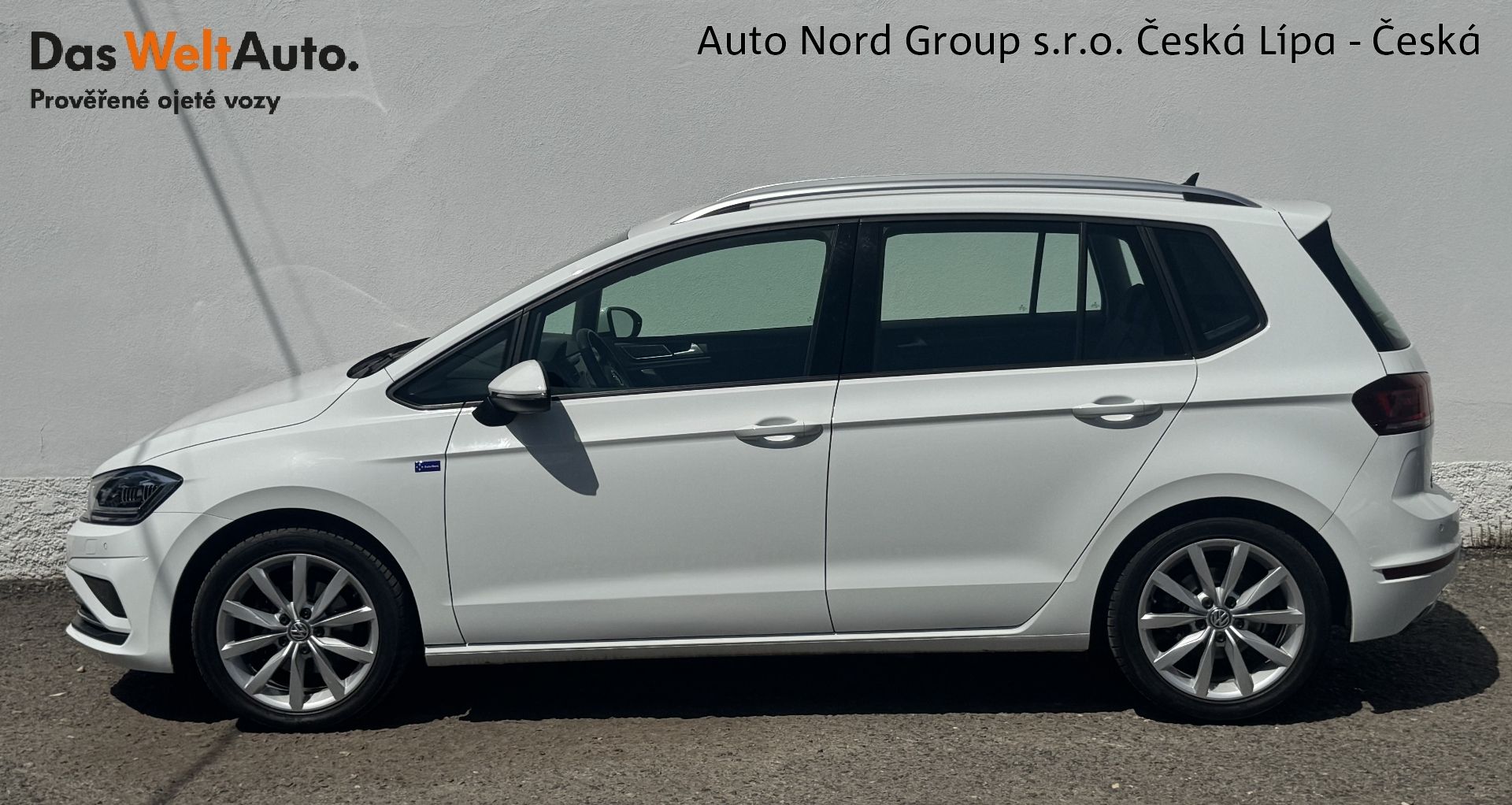 Volkswagen Golf Sportsvan, 1,5 TSI 96 KW - fotka 3