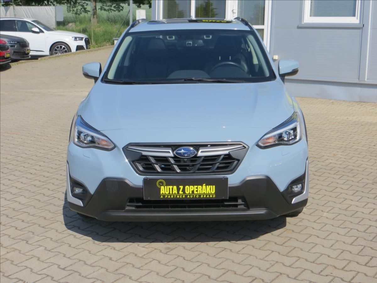 Subaru XV, 2,0 i Executive ES Lineartroni - fotka 2