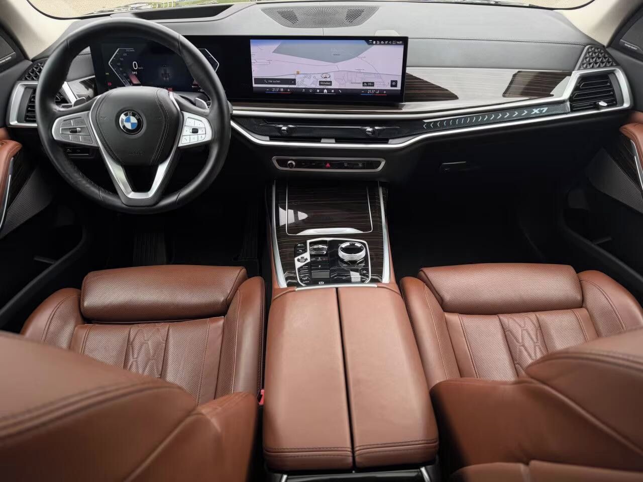 BMW X7, X7 x40i IntAktL.Sky KomfSitze+ - fotka 6