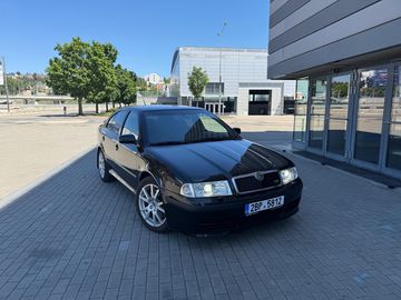 RS 1.8T TOP STAV