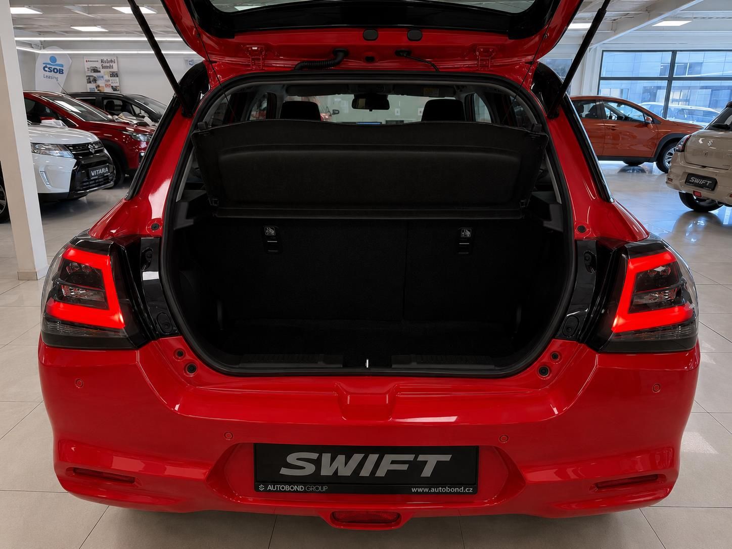 Suzuki Swift, ELEGANCE 1.2 M/T 4x4  8/2026 - fotka 4