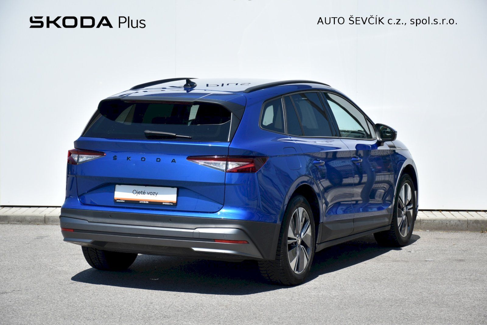 Škoda Enyaq iV, 60 132kW Desing paket ecoSuite - fotka 2