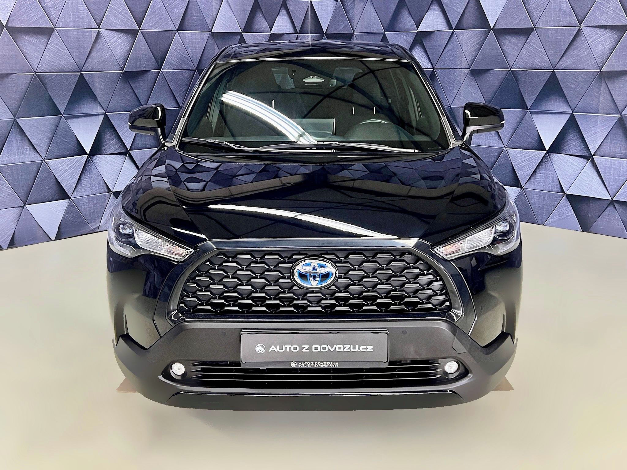 Toyota Corolla Cross, 2.0 HYBRID e-CVT COMFORT - fotka 3