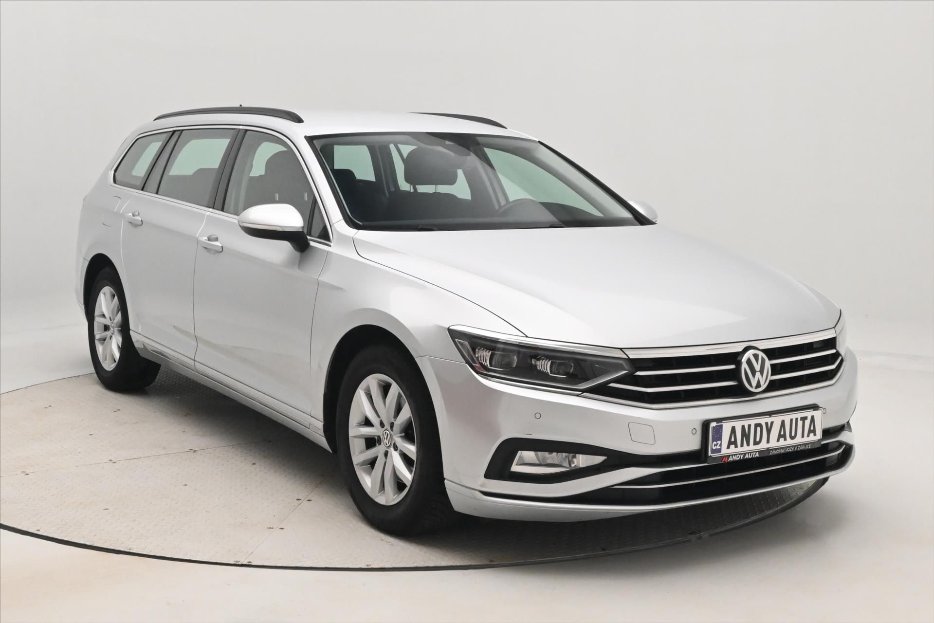 Volkswagen Passat Variant, 2,0 TDI 110kW DSG Variant Busi - fotka 3