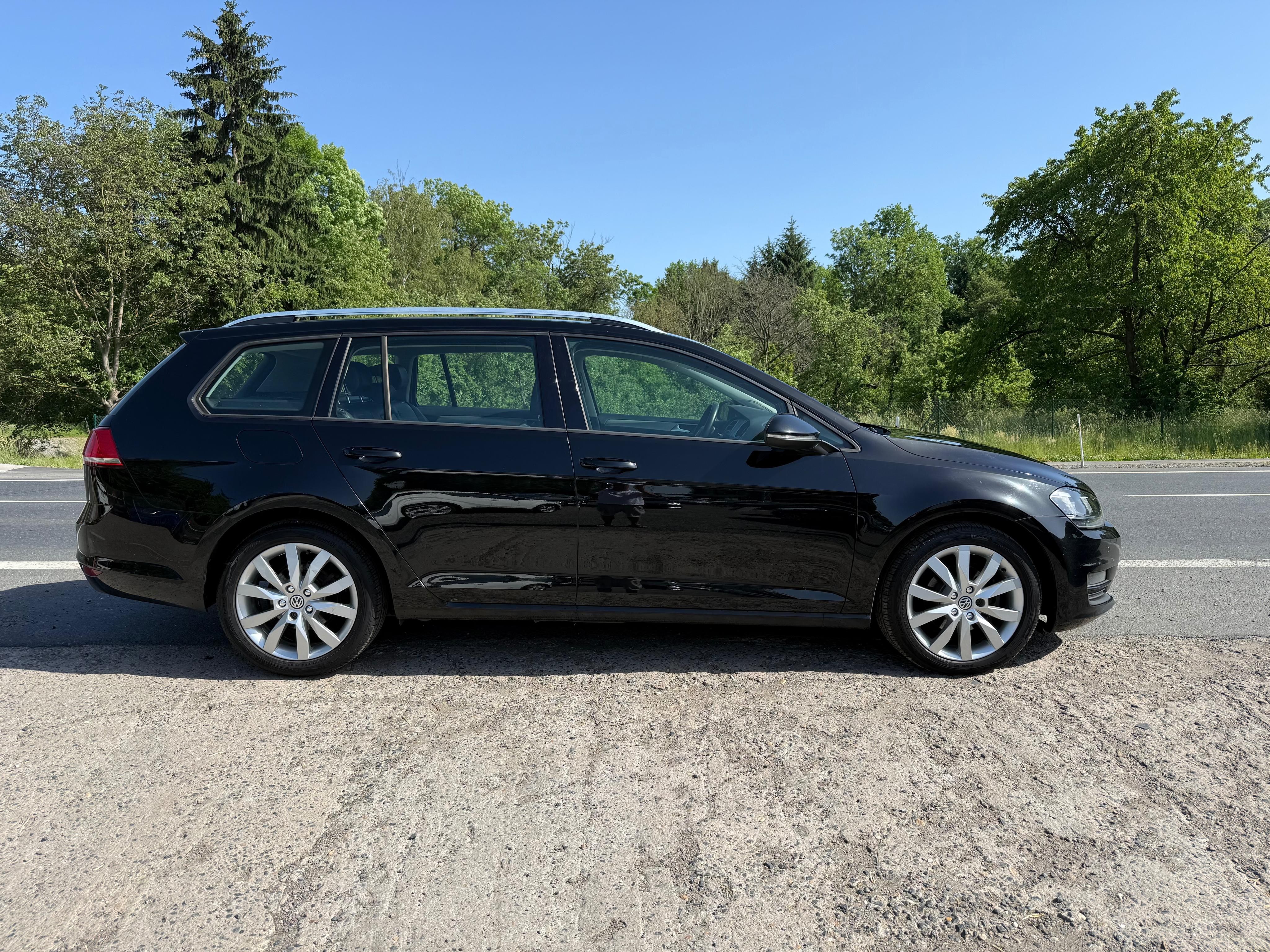 Volkswagen Golf, 1.6TDI 77kw ČR Kůže Led Výhřev - fotka 3