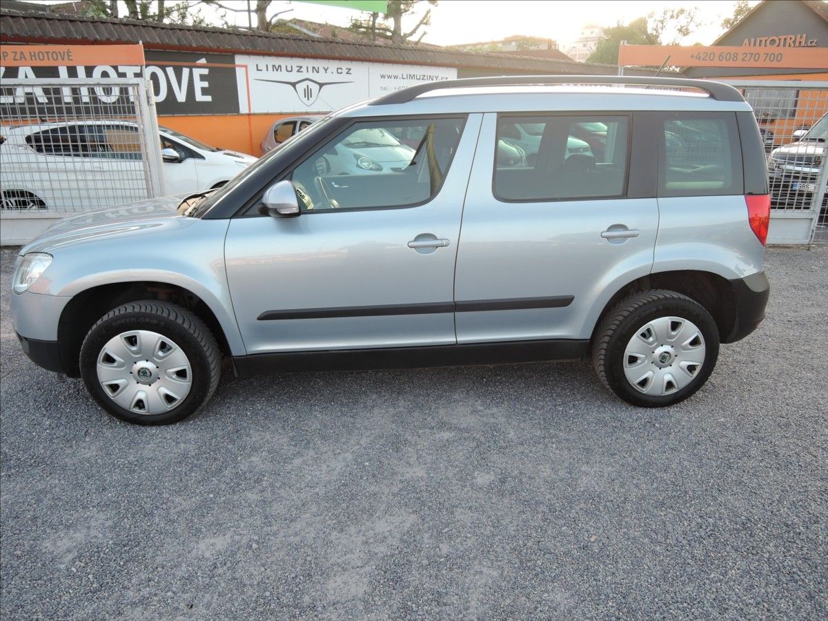 Škoda Yeti, 2,0 TDi DSG 4x4 Uprava ZTP - fotka 4
