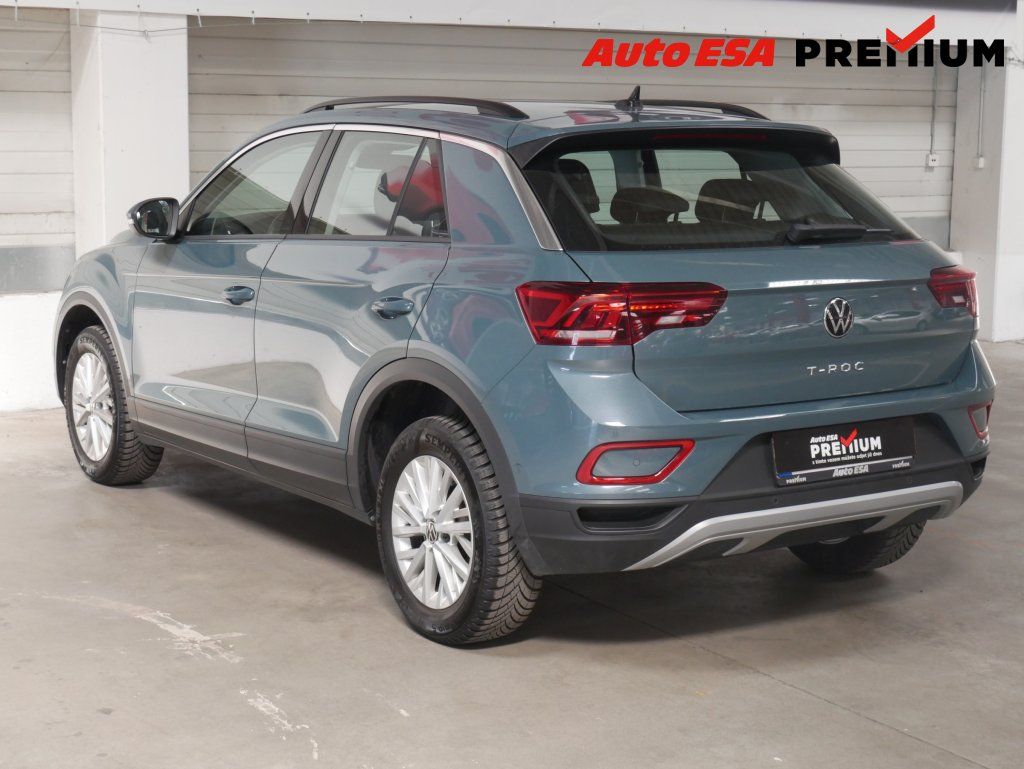 Volkswagen T-Roc, 1.5TSi,2.maj,ČR,Life,LED - fotka 4