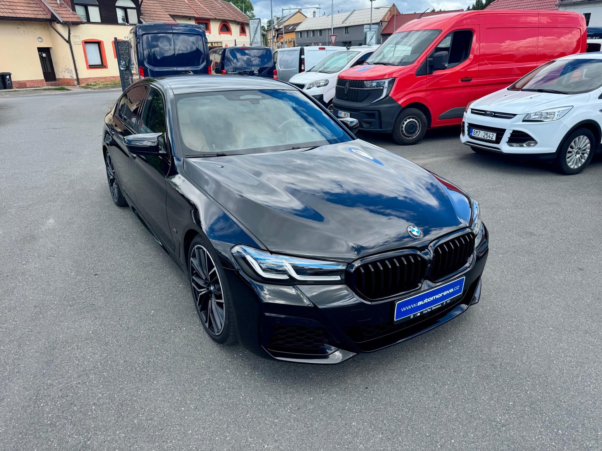 BMW Řada 5, M550i Xdrive - CZ - DPH - fotka 4