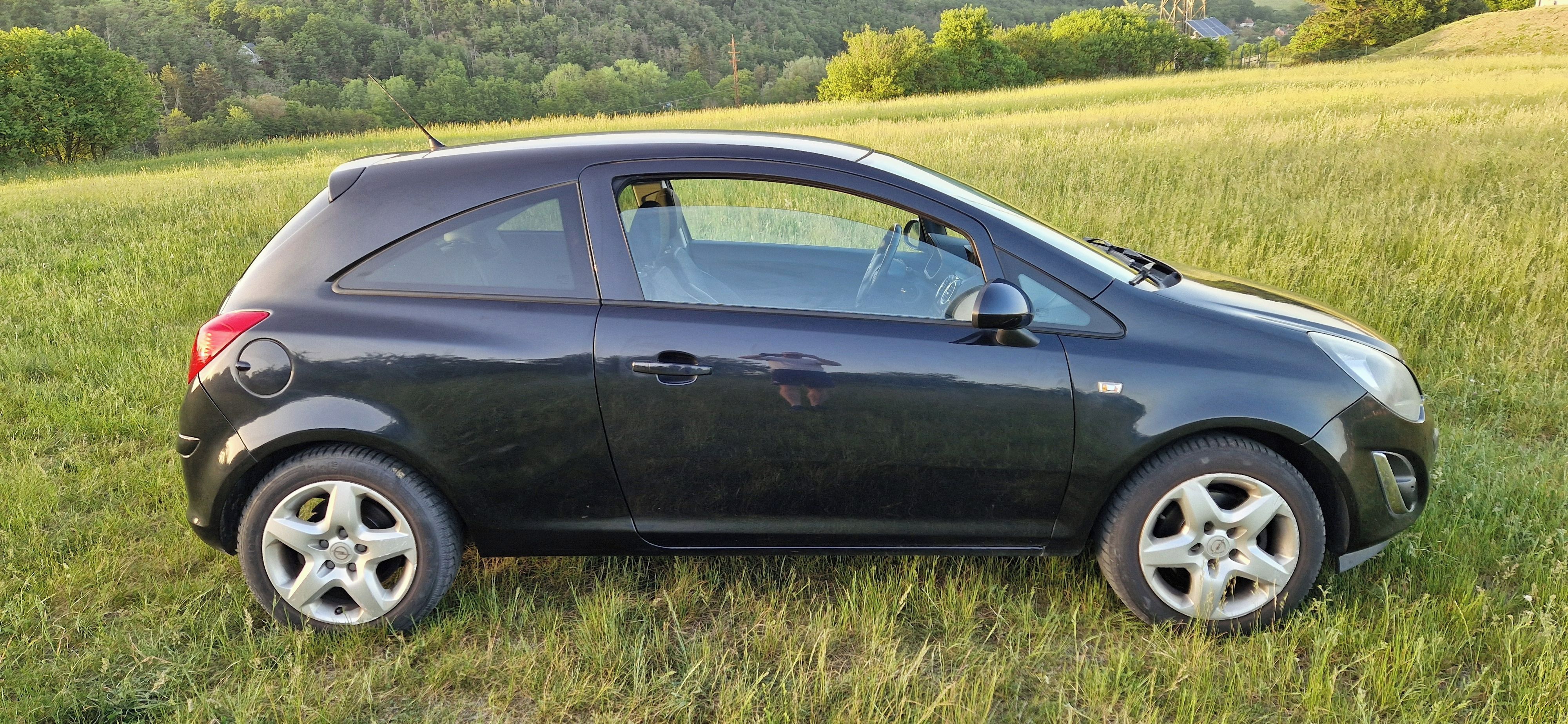 Opel Corsa, Opel Corsa 1,4T 2014 - fotka 2