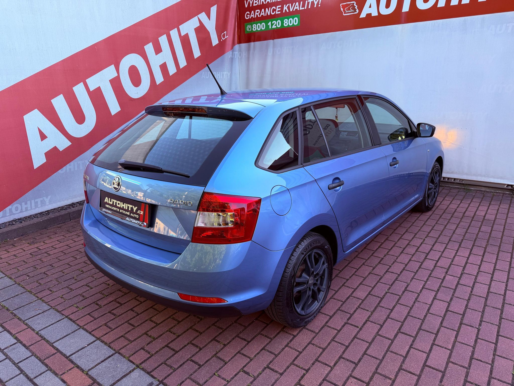 Škoda Rapid, 1.2 TSi Ambition, Serviska - fotka 6