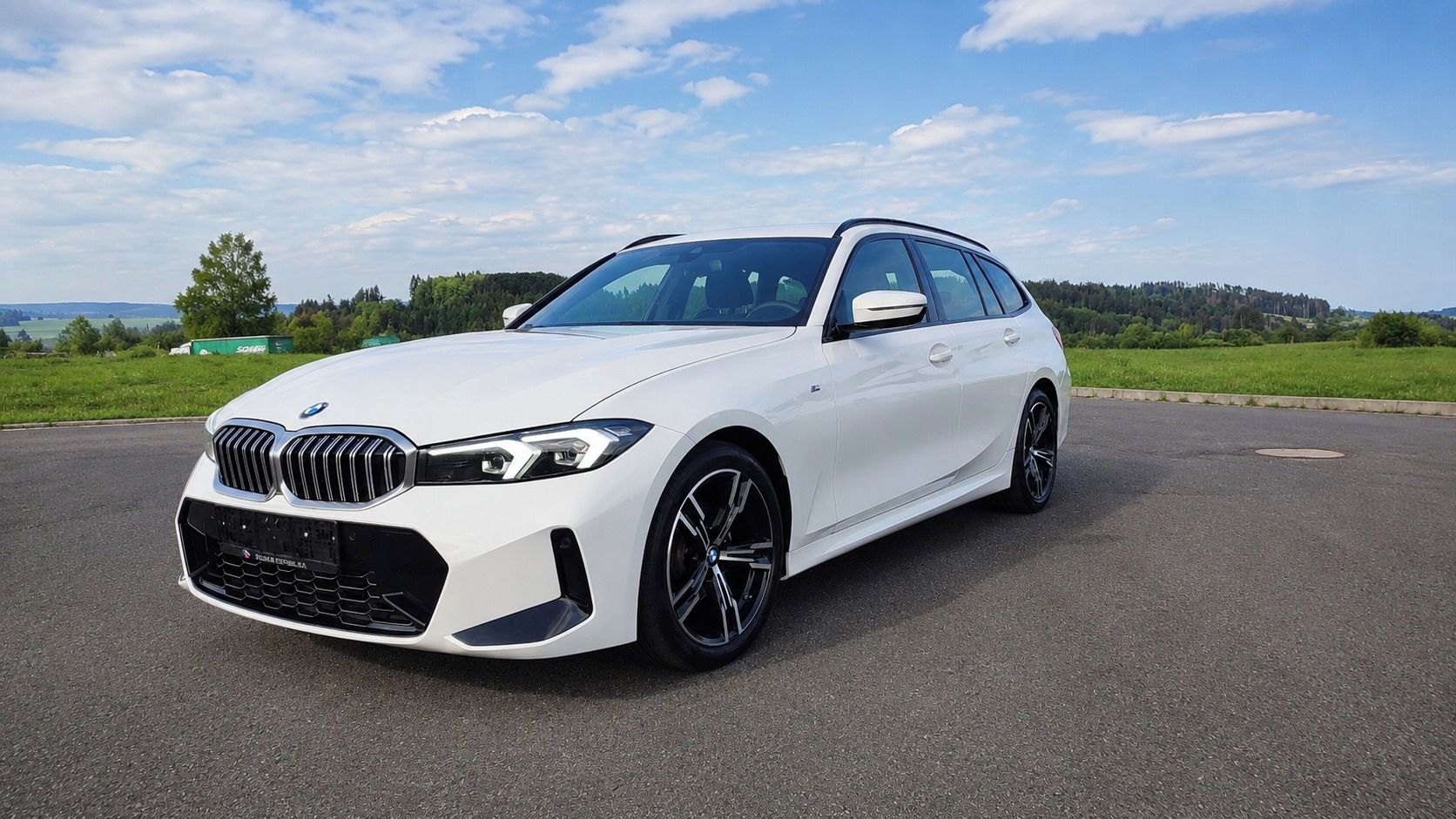BMW Řada 3, 320d xDrive Touring M Paket - fotka 4