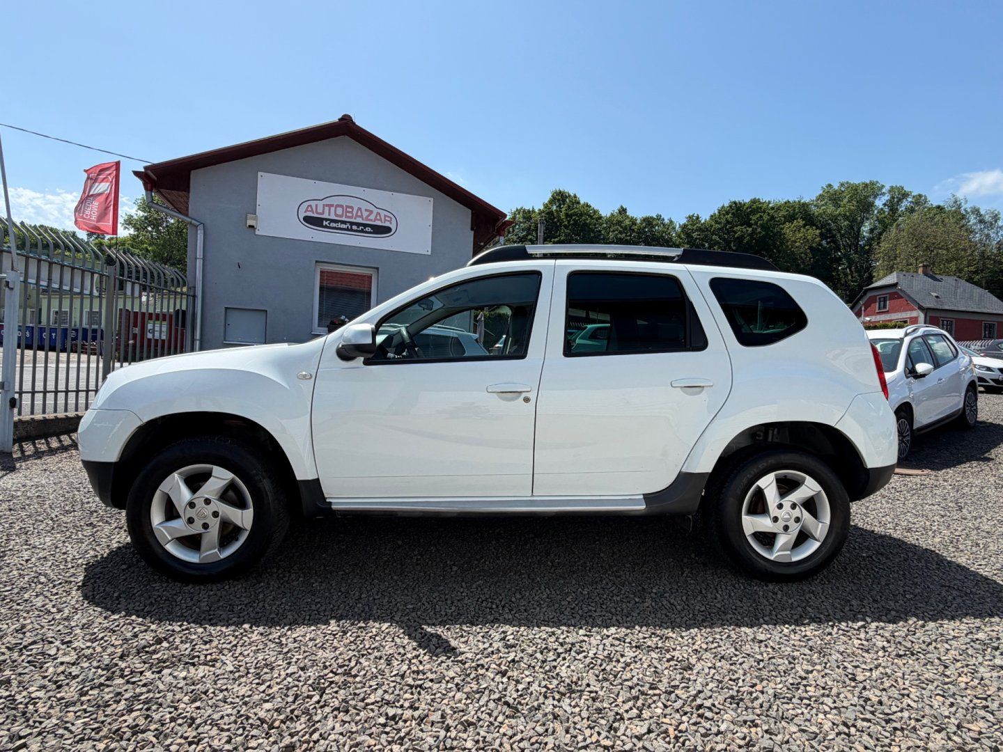 Dacia Duster, 1,6 SERVISKA, 4X4 - fotka 2