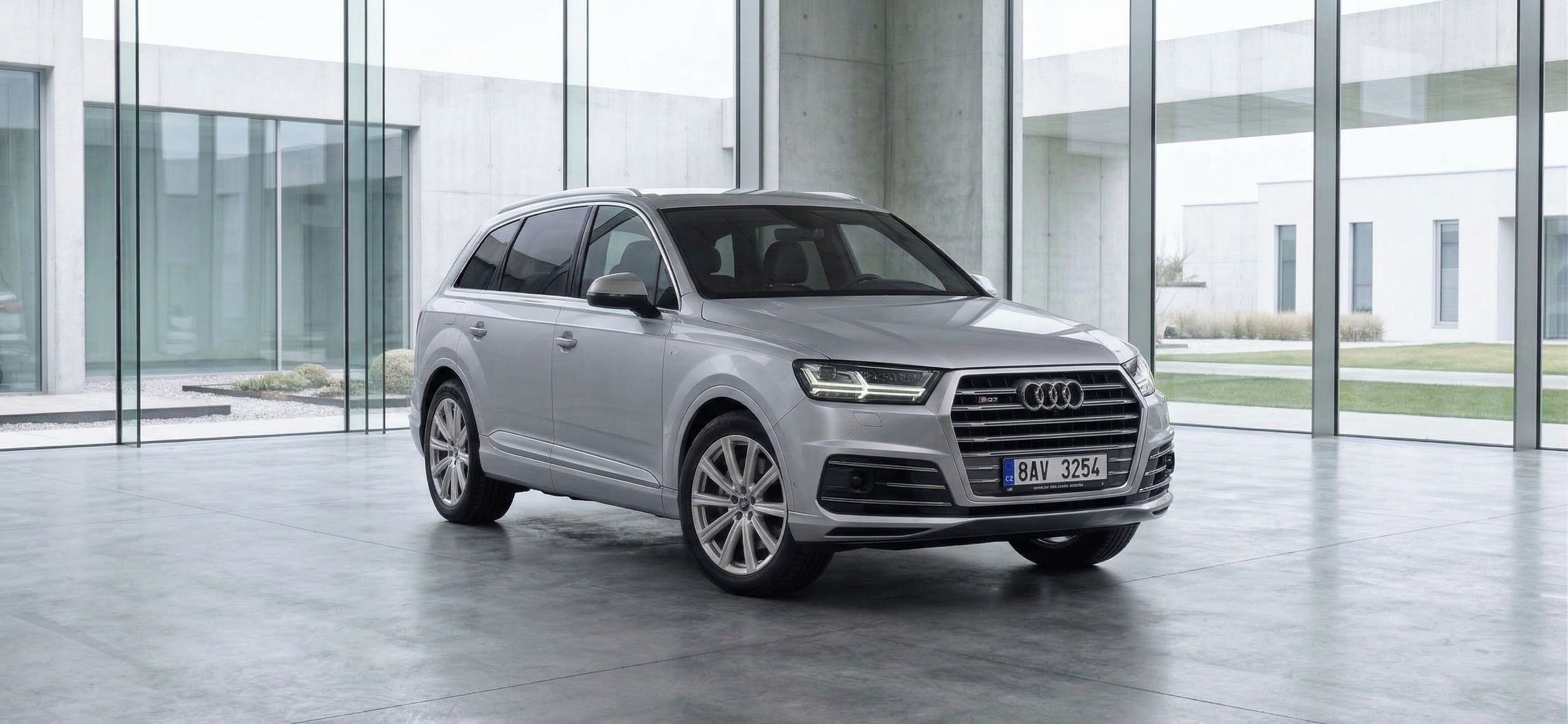 Audi SQ7, Audi SQ7 4.0 V8 TDI