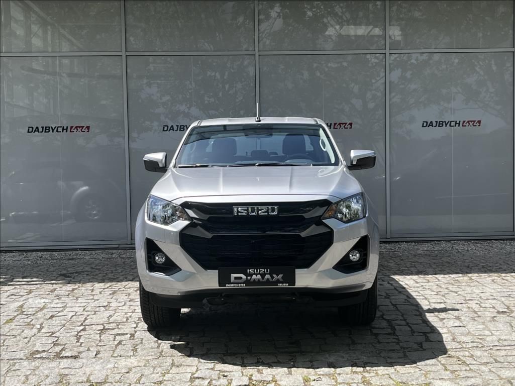 Isuzu D-Max, 1,9 Double Cab  6A/T LS 4x4 - fotka 2