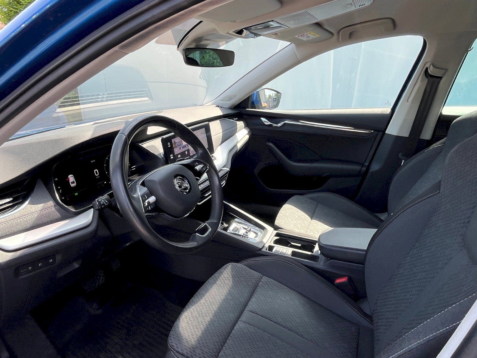 Škoda Octavia, 2.0 TDI 110kW DSG Style - fotka 6