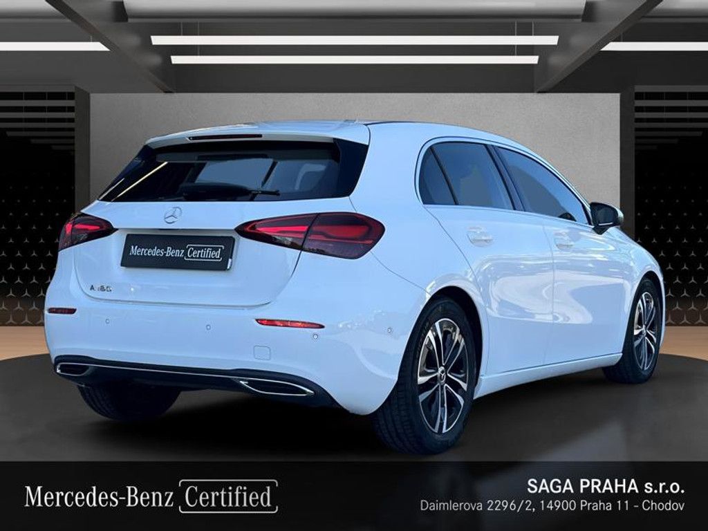 Mercedes-Benz Třídy A, A-Třída 180 Progressive Line - fotka 4